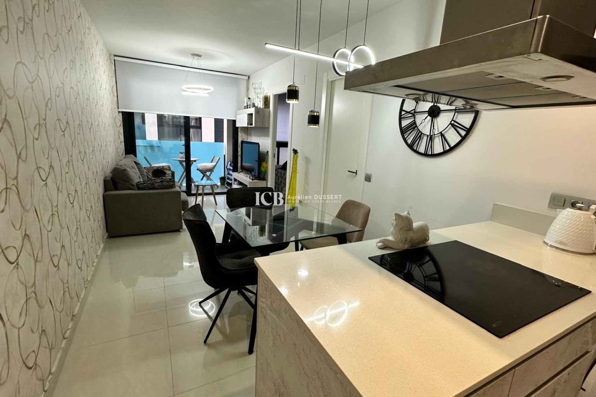 Resale - Apartment / flat -
Torrevieja - Calas blanca