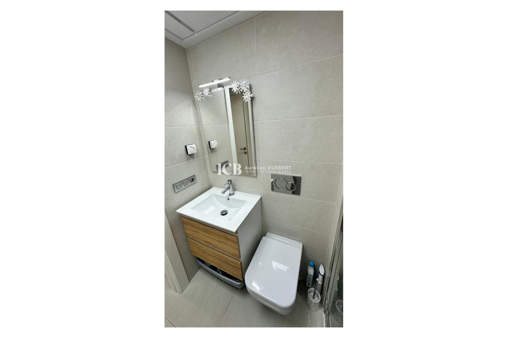 Resale - Apartment / flat -
Torrevieja - Calas blanca