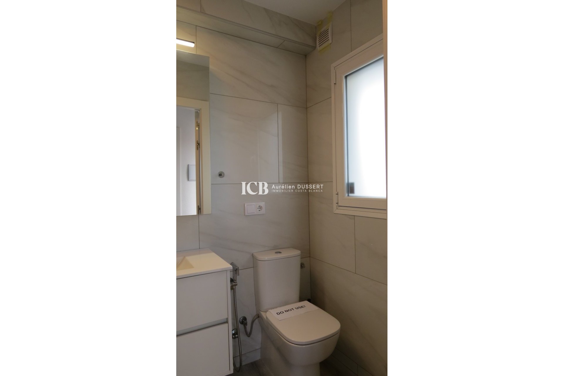 Resale - Apartment / flat -
Torrevieja - Center