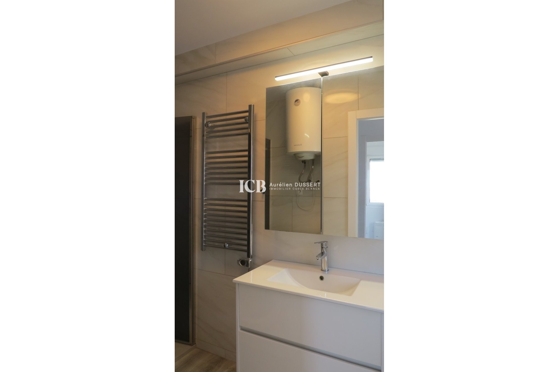 Resale - Apartment / flat -
Torrevieja - Center