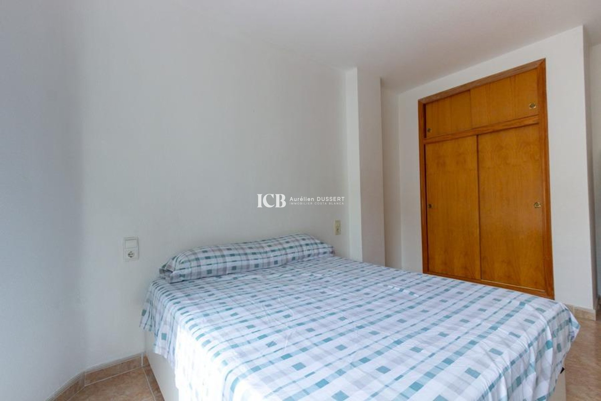 Resale - Apartment / flat -
Torrevieja - Centro