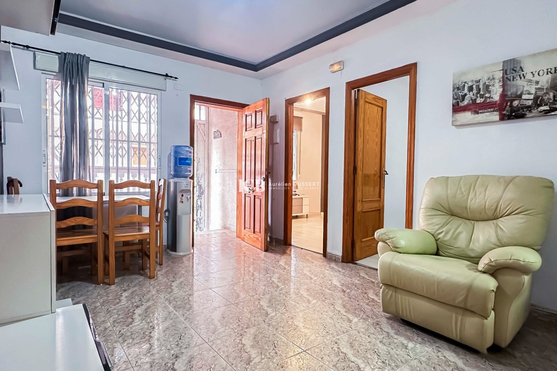 Resale - Apartment / flat -
Torrevieja - Centro