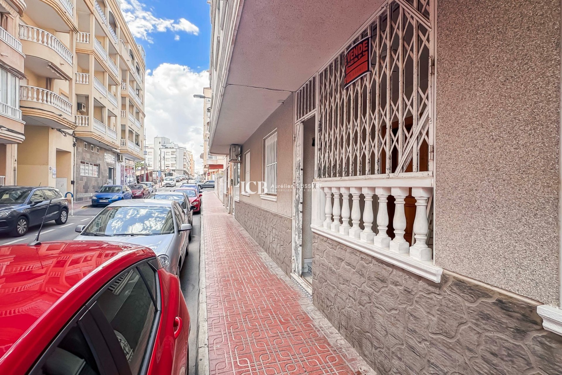 Resale - Apartment / flat -
Torrevieja - Centro