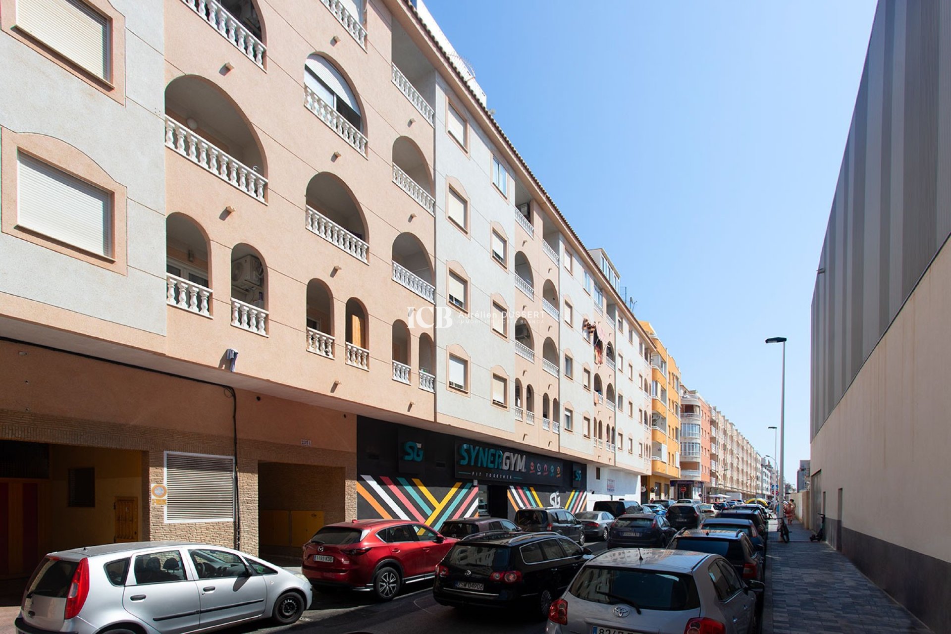 Resale - Apartment / flat -
Torrevieja - Centro