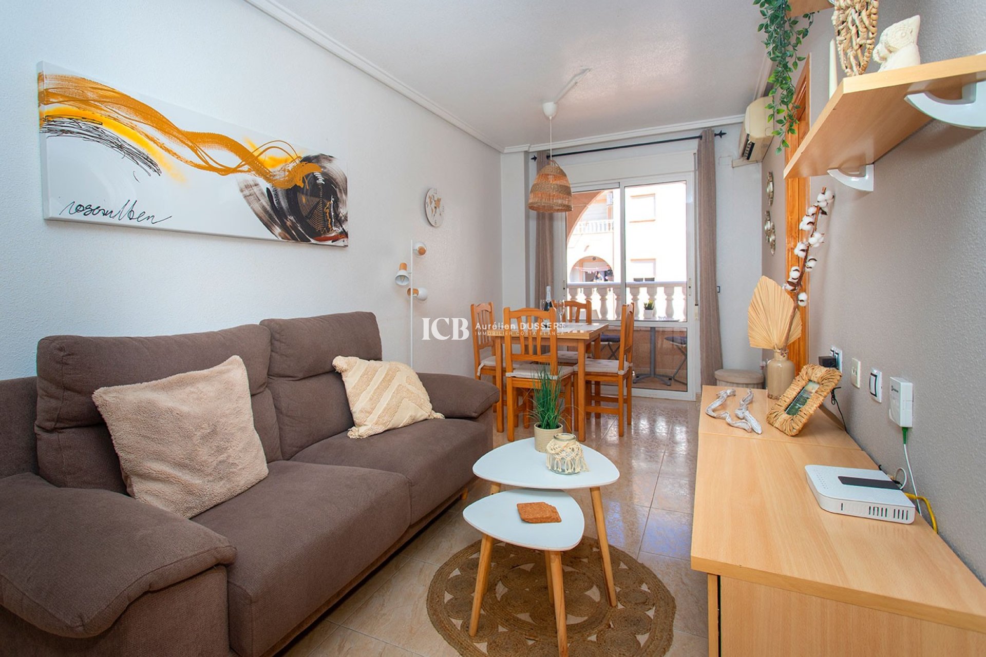 Resale - Apartment / flat -
Torrevieja - Centro