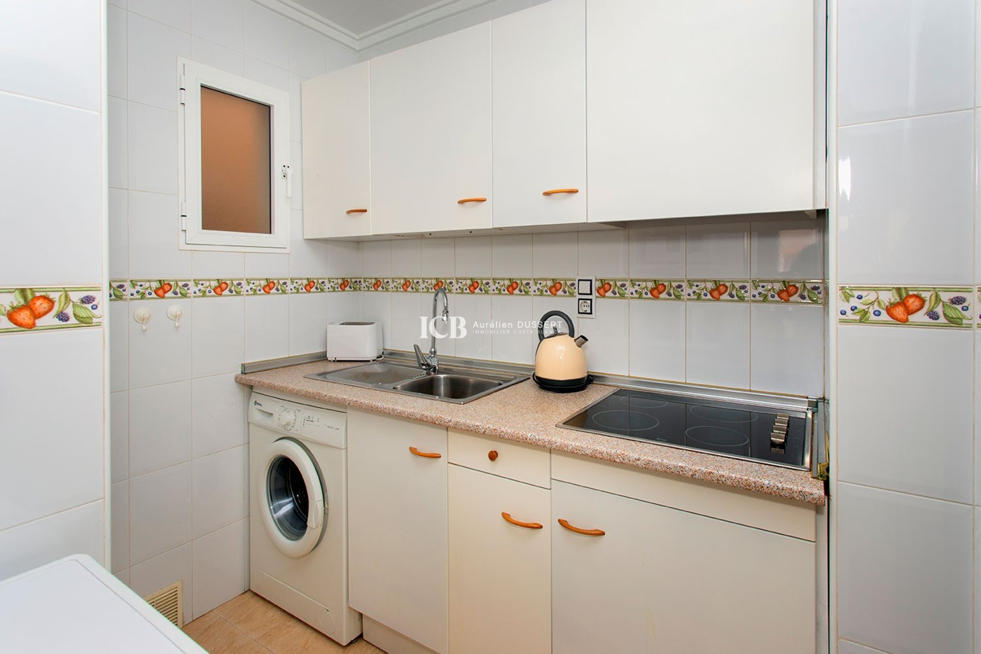 Resale - Apartment / flat -
Torrevieja - Centro