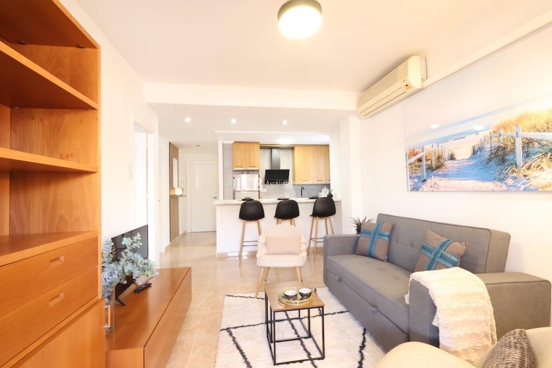 Resale - Apartment / flat -
Torrevieja - Centro