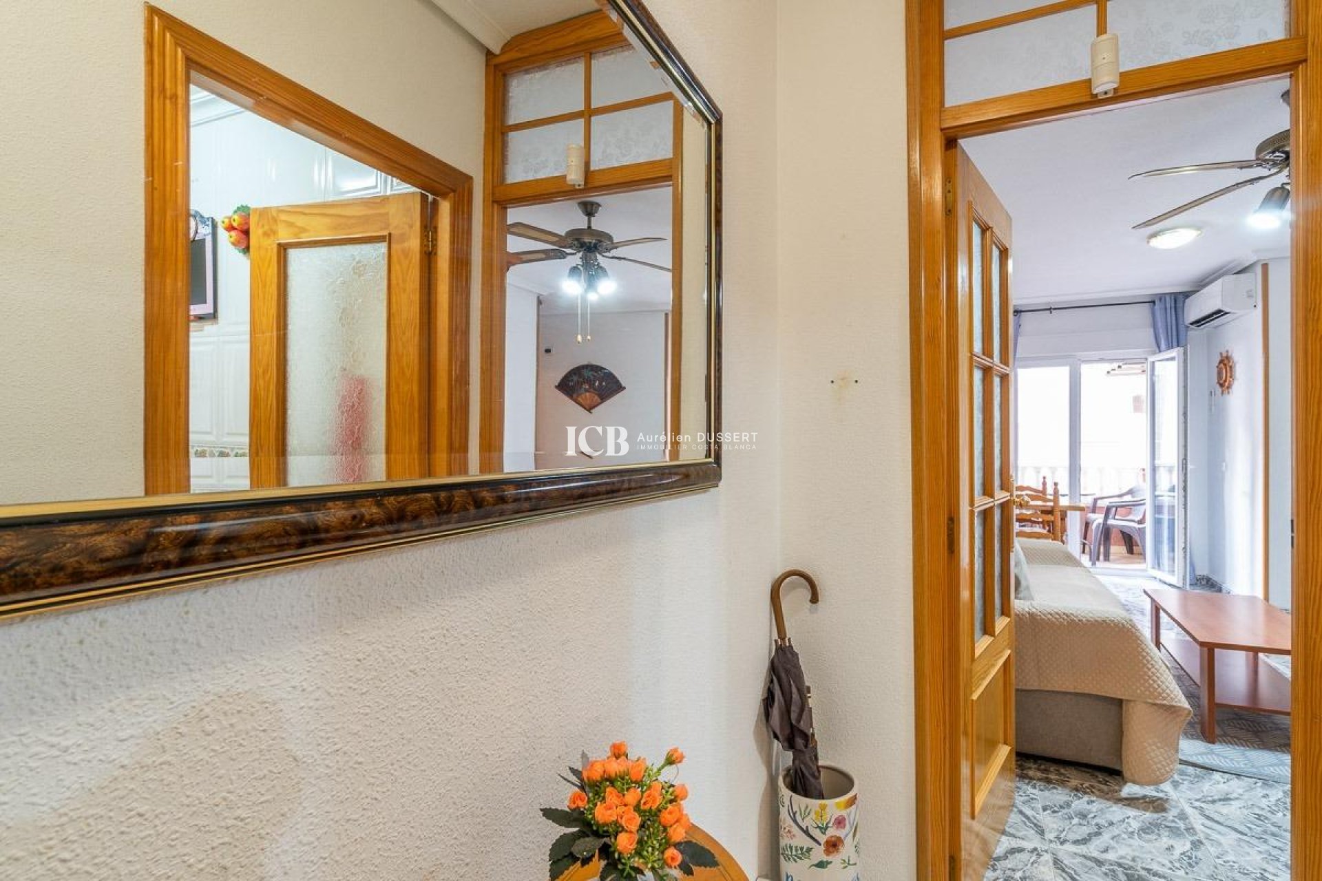 Resale - Apartment / flat -
Torrevieja - Centro