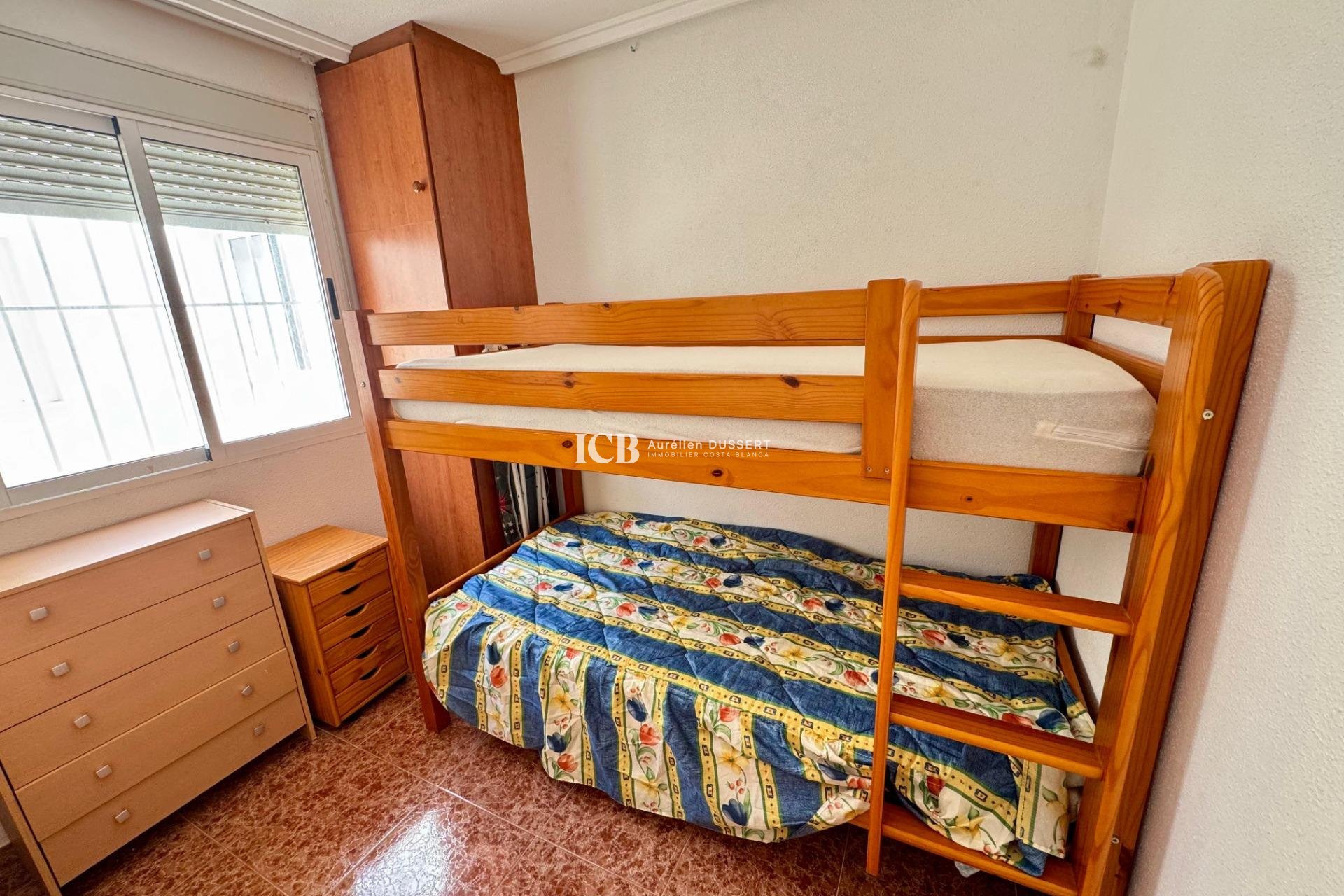 Resale - Apartment / flat -
Torrevieja - Centro