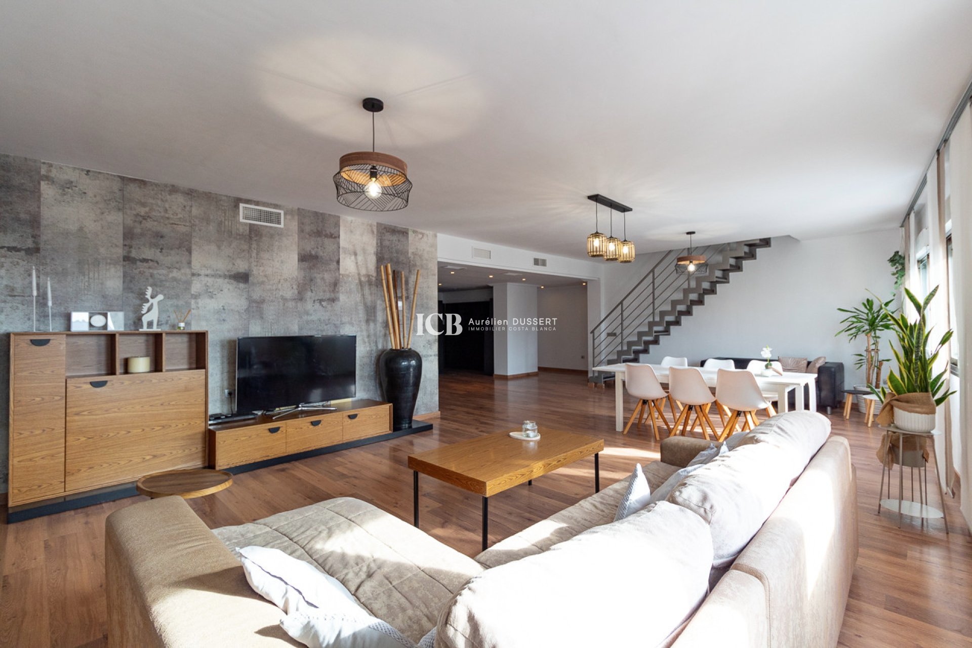 Resale - Apartment / flat -
Torrevieja - Centro