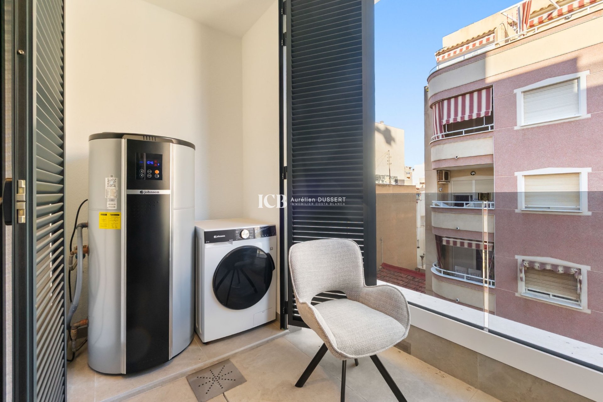 Resale - Apartment / flat -
Torrevieja - Centro