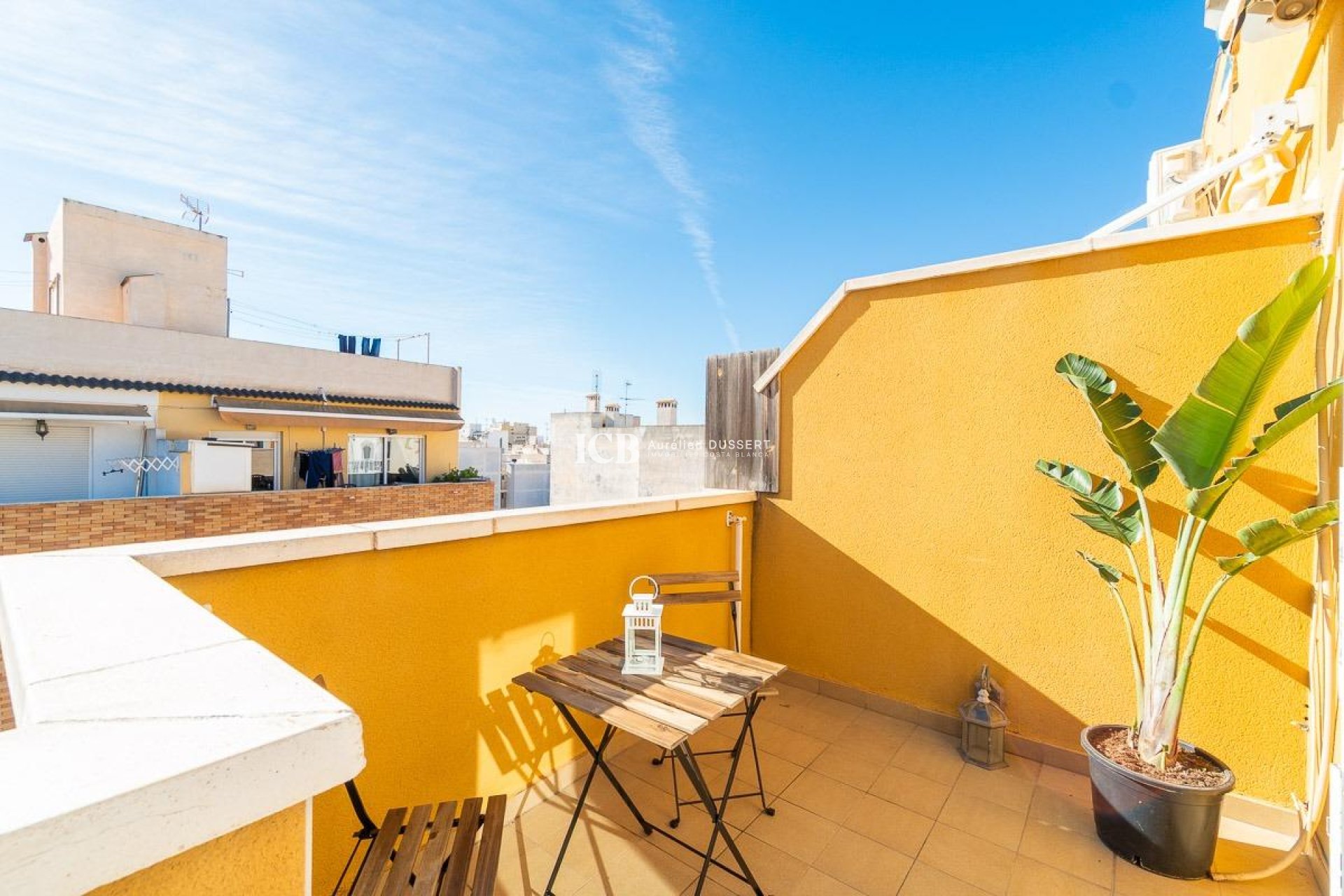 Resale - Apartment / flat -
Torrevieja - Centro