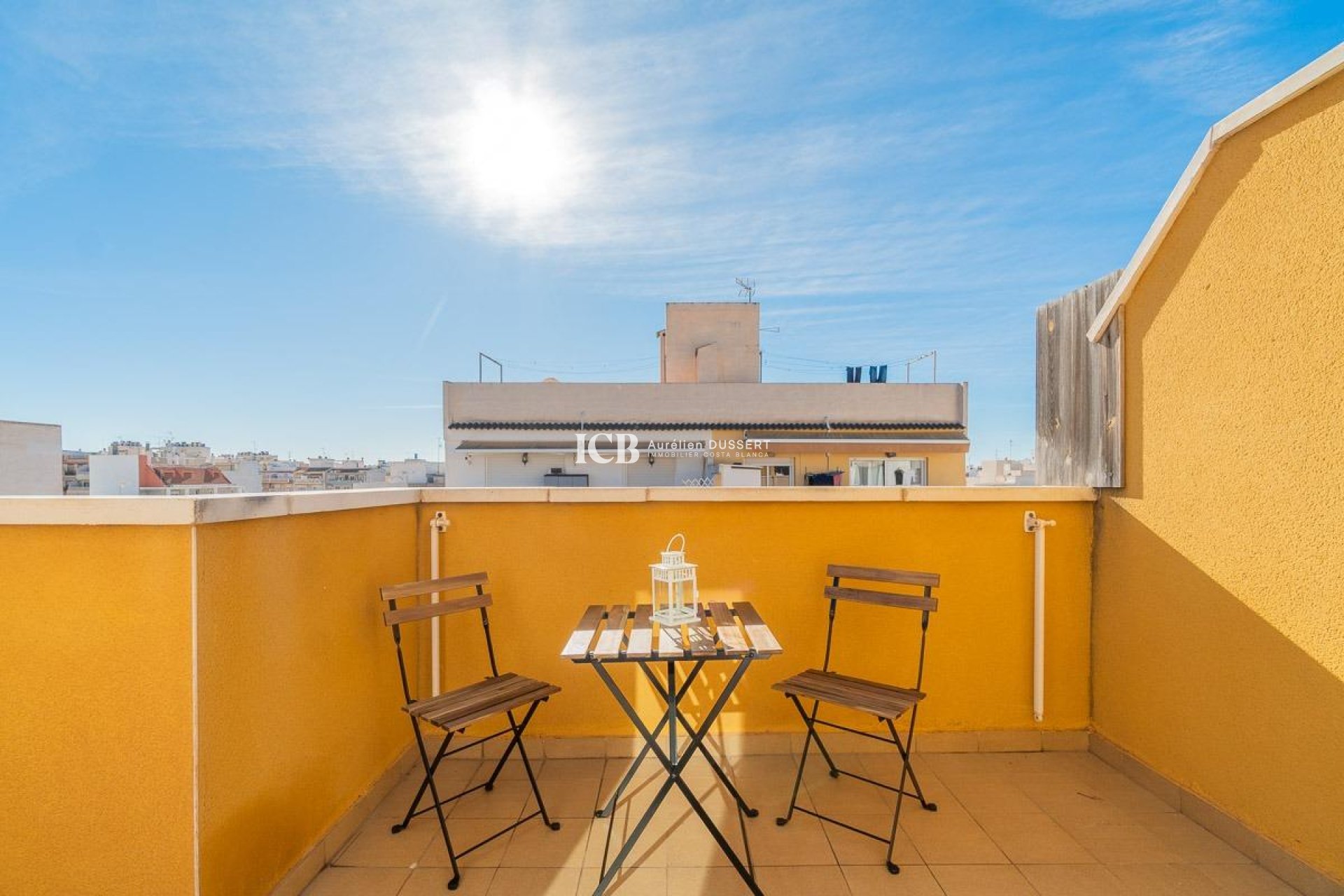 Resale - Apartment / flat -
Torrevieja - Centro