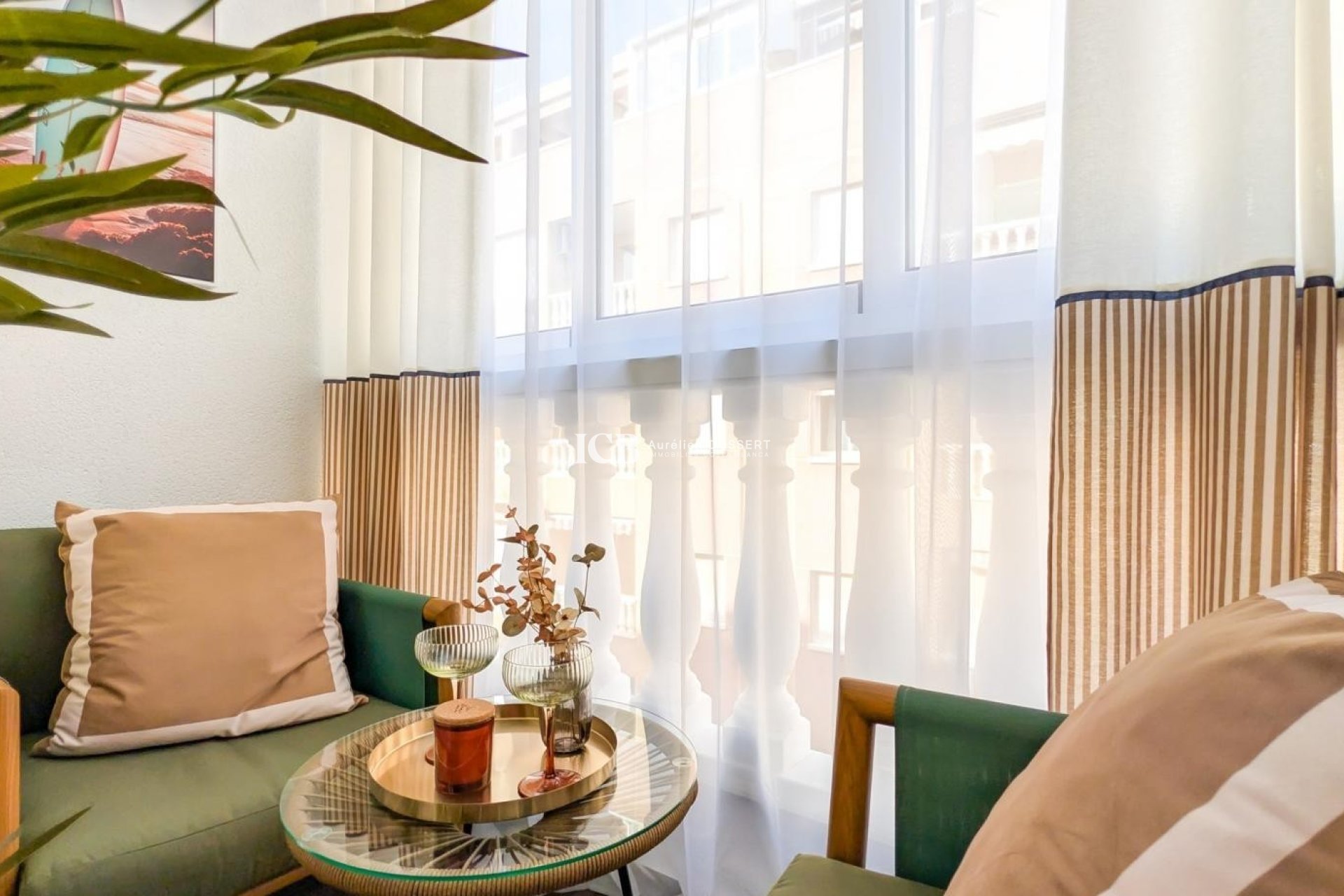 Resale - Apartment / flat -
Torrevieja - Centro