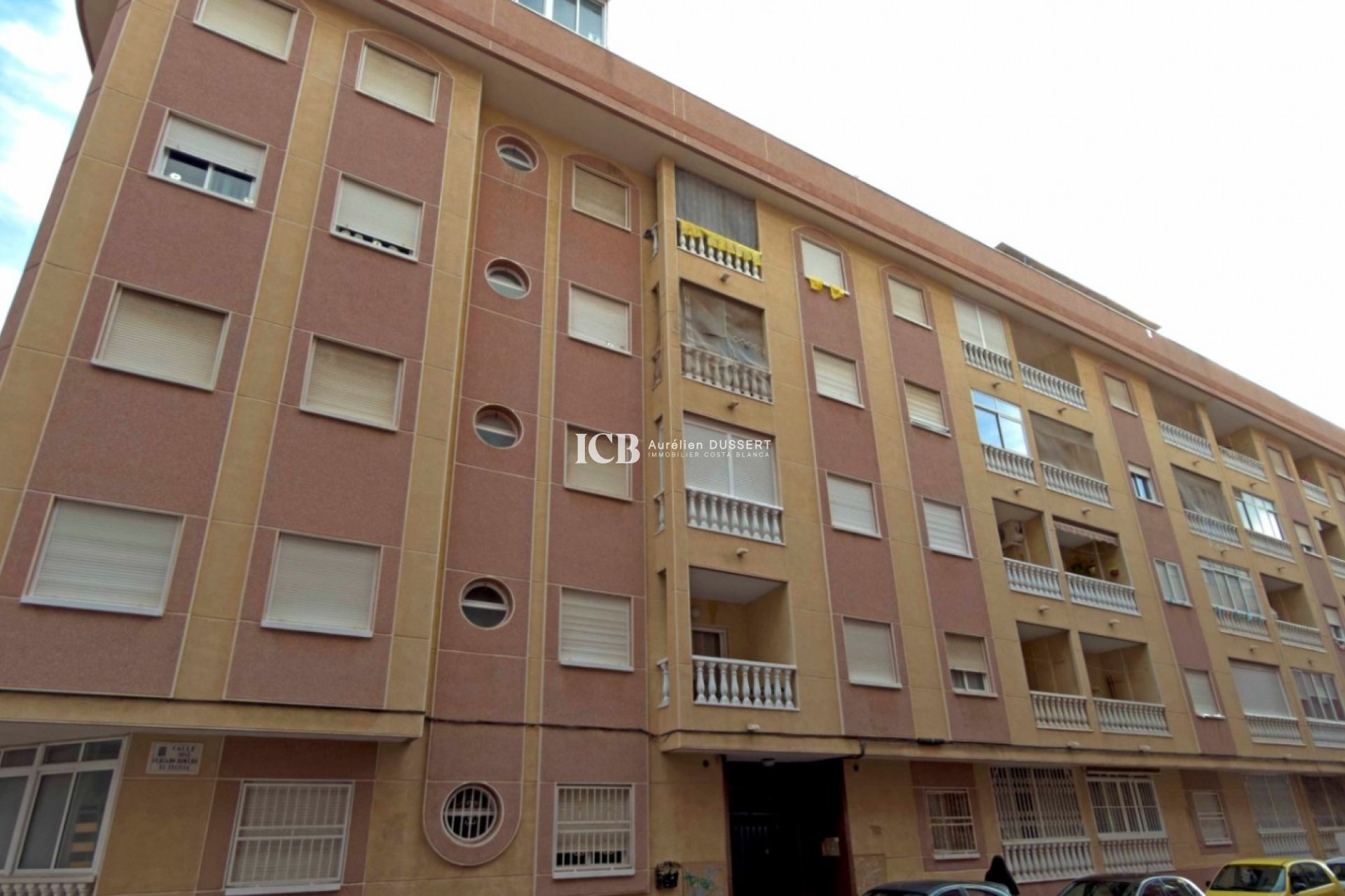 Resale - Apartment / flat -
Torrevieja - Centro