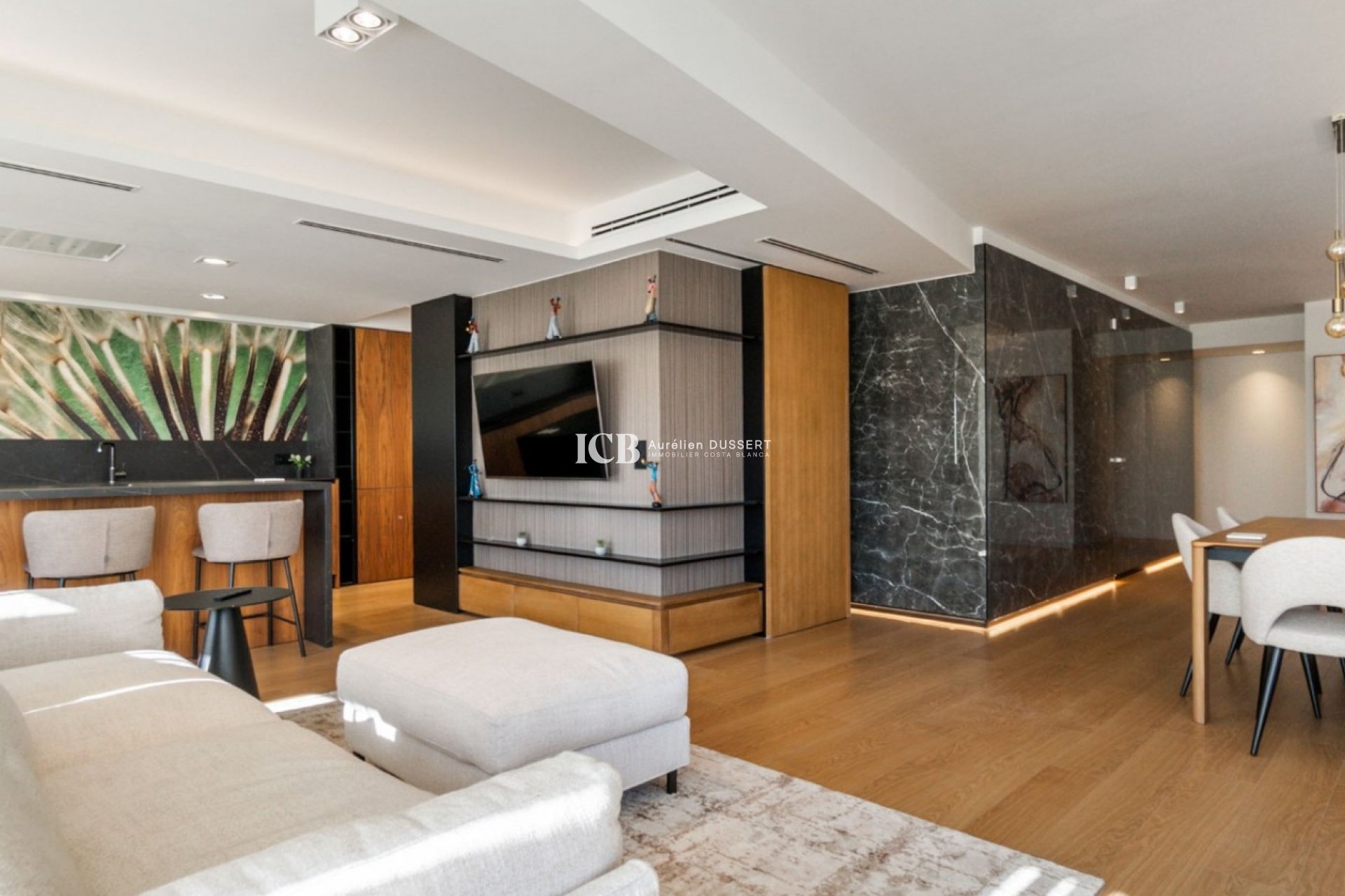 Resale - Apartment / flat -
Torrevieja - Centro