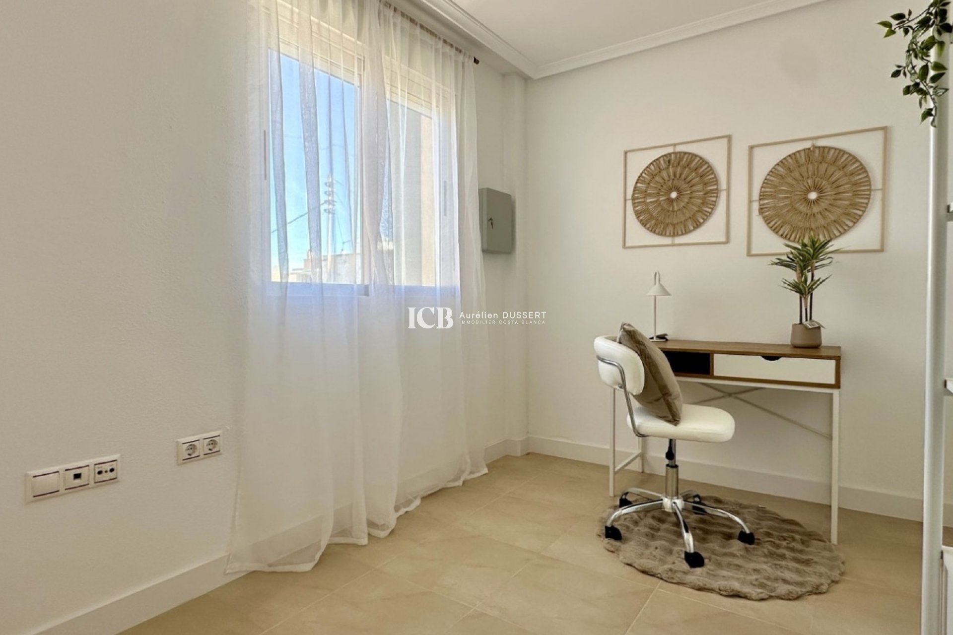 Resale - Apartment / flat -
Torrevieja - Centro