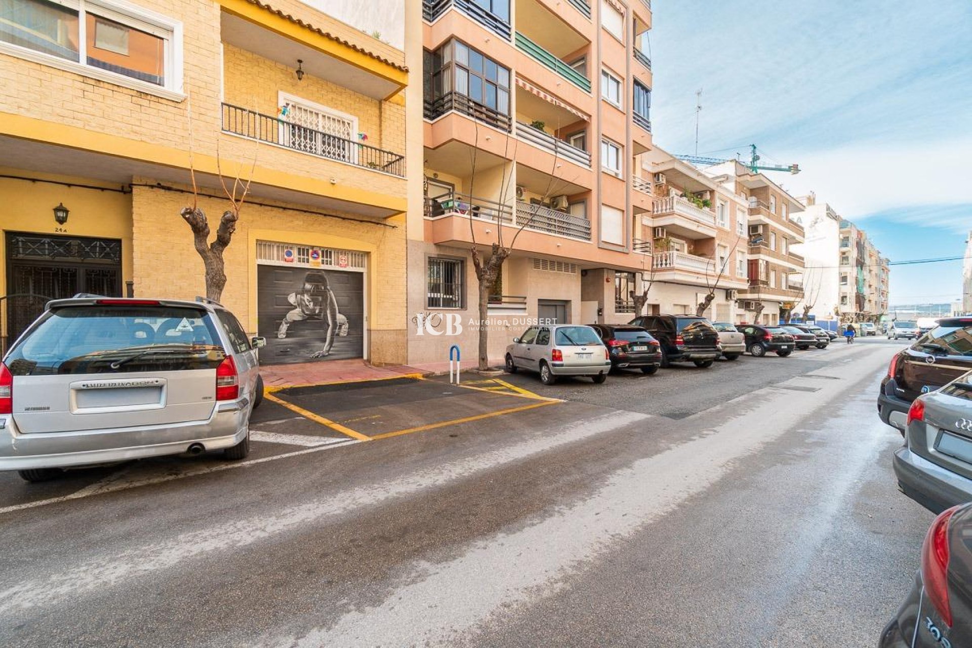 Resale - Apartment / flat -
Torrevieja - Centro