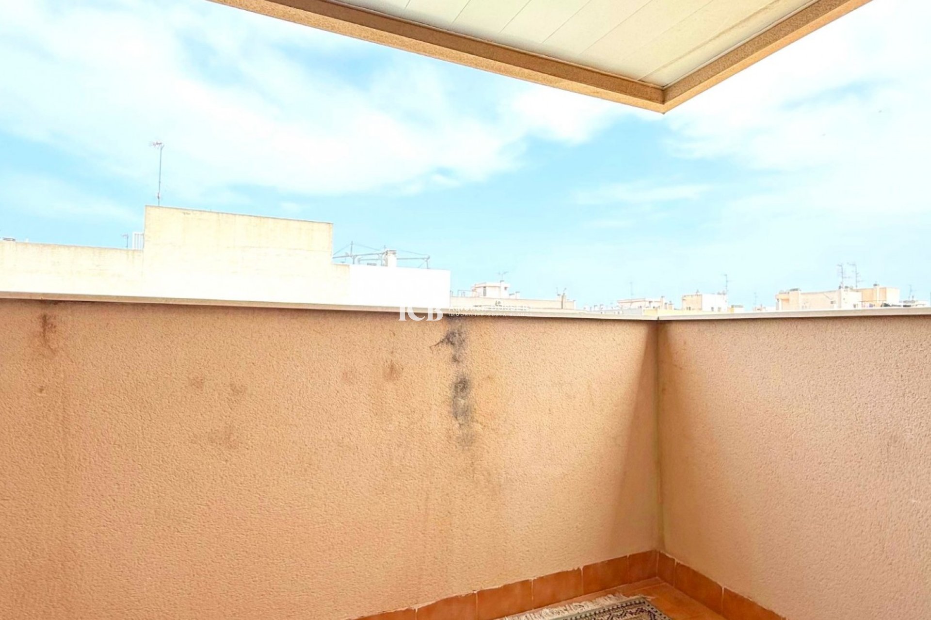 Resale - Apartment / flat -
Torrevieja - Centro