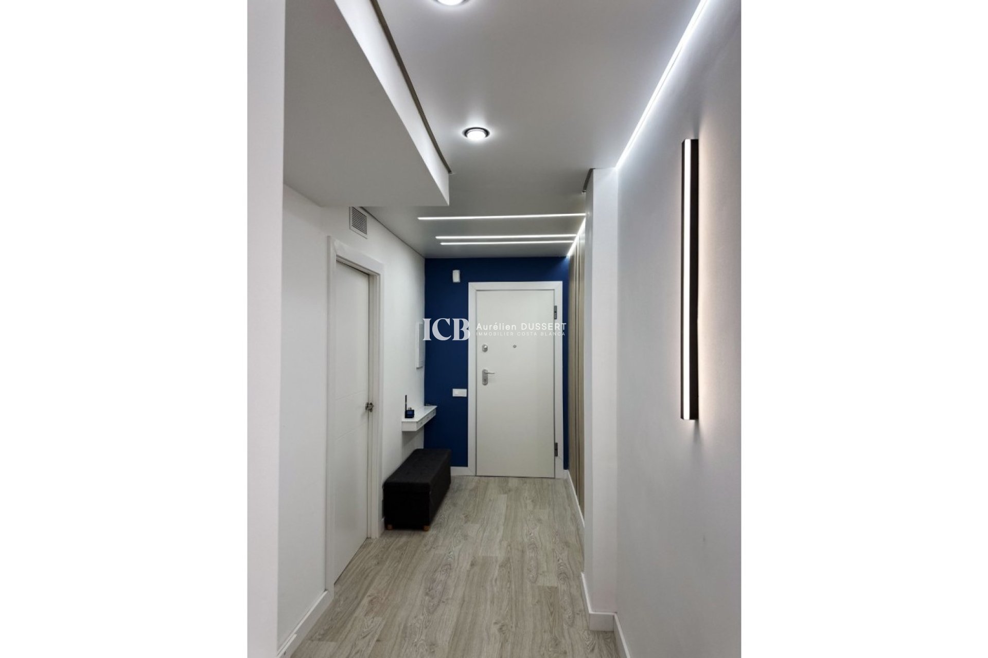 Resale - Apartment / flat -
Torrevieja - Centro