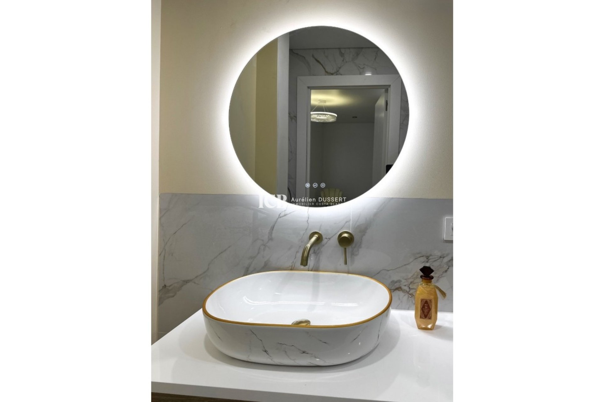 Resale - Apartment / flat -
Torrevieja - Centro