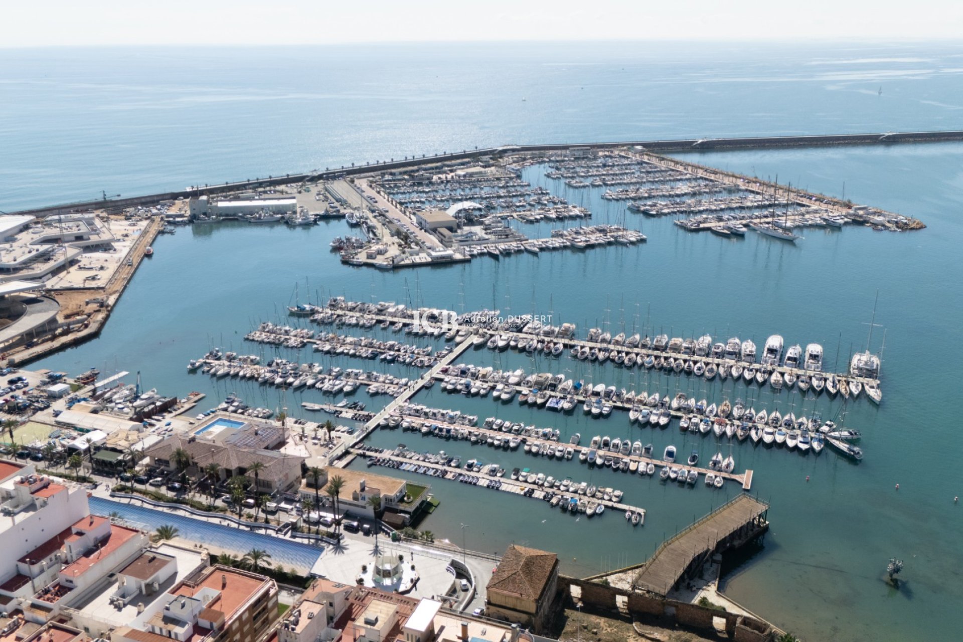 Resale - Apartment / flat -
Torrevieja - Centro