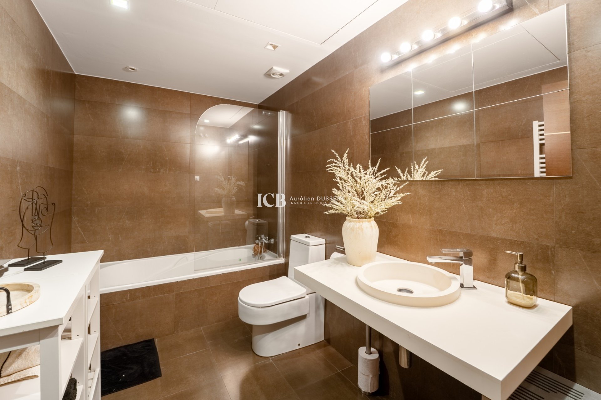 Resale - Apartment / flat -
Torrevieja - Centro