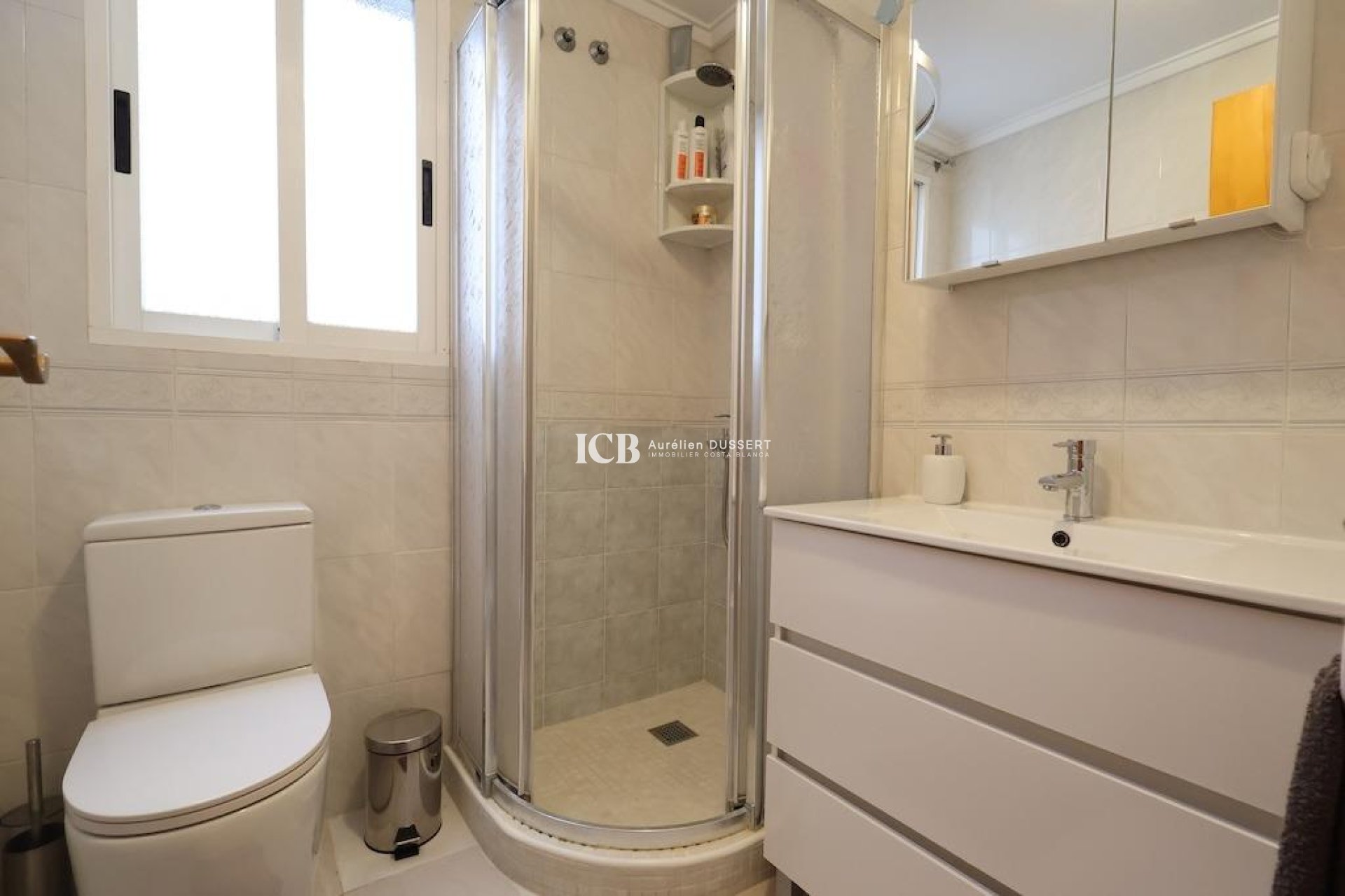 Resale - Apartment / flat -
Torrevieja - Centro