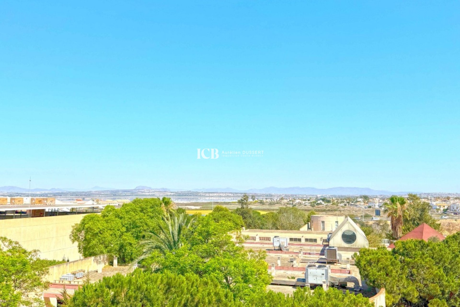 Resale - Apartment / flat -
Torrevieja - El Acequión - Los Náufragos