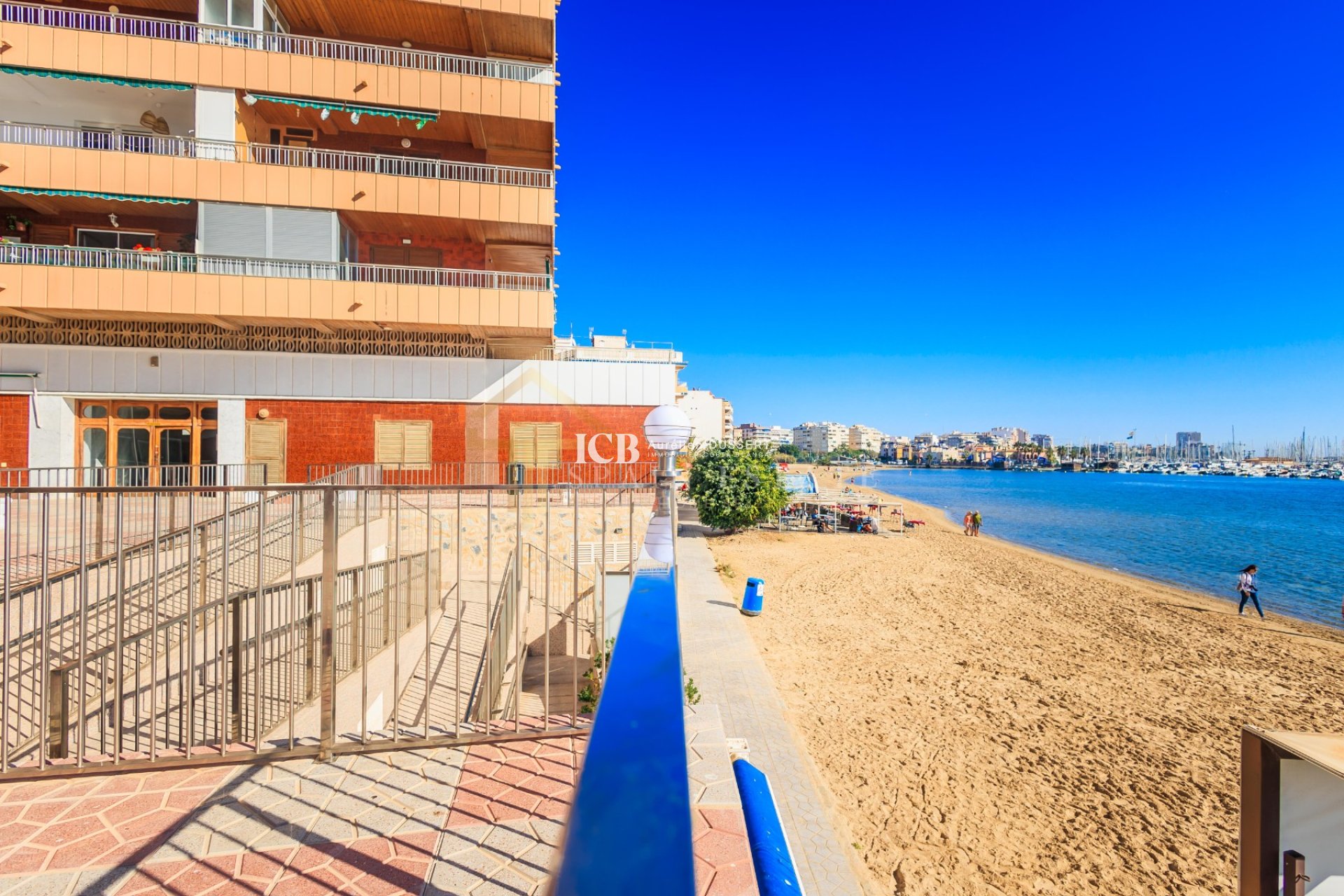 Resale - Apartment / flat -
Torrevieja - El Acequión - Los Náufragos