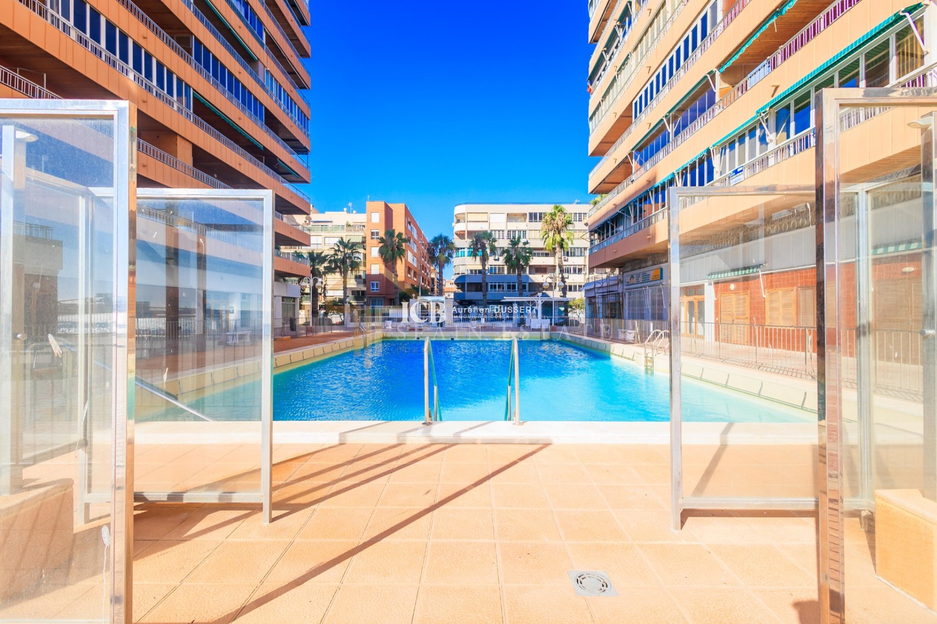 Resale - Apartment / flat -
Torrevieja - El Acequión - Los Náufragos