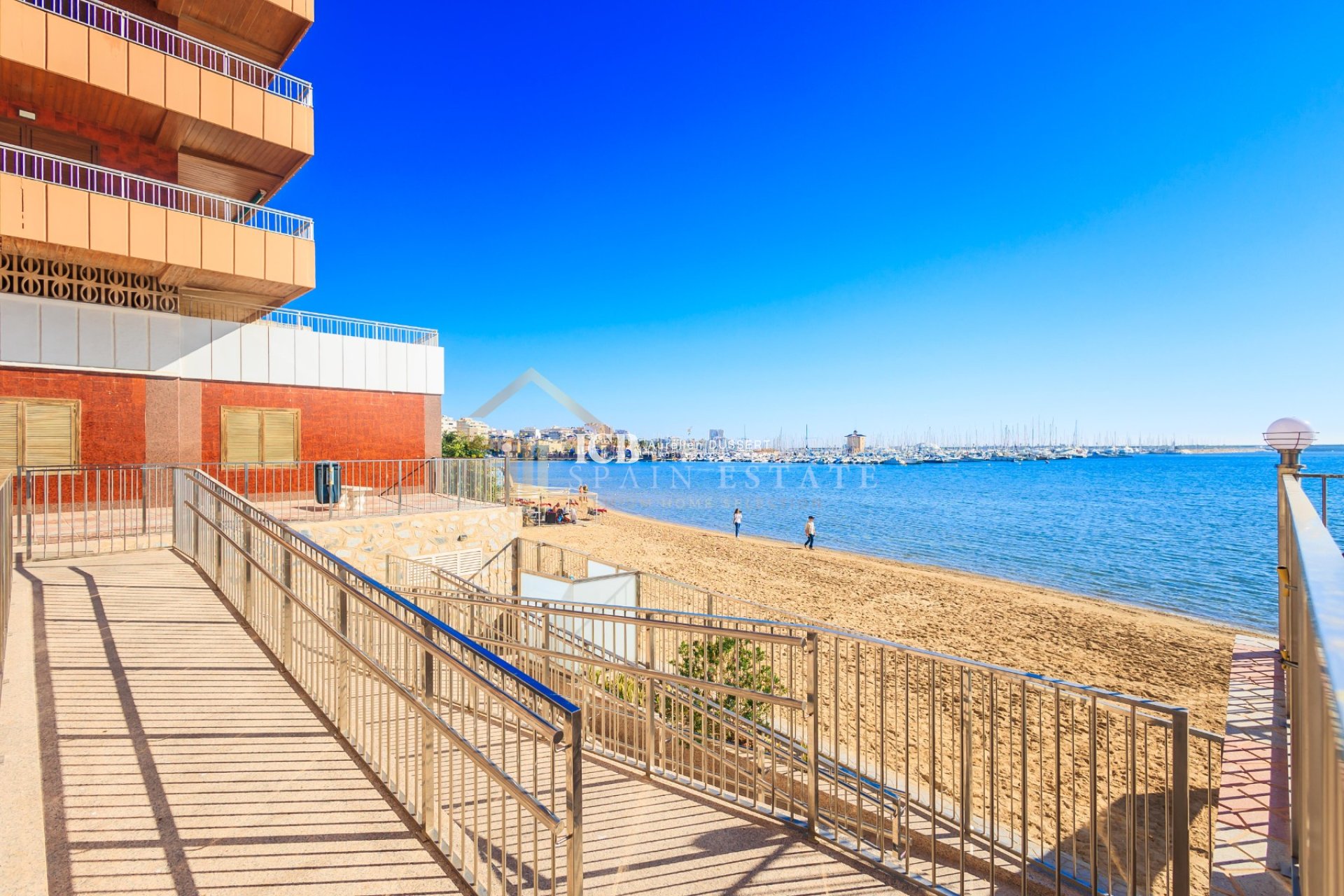 Resale - Apartment / flat -
Torrevieja - El Acequión - Los Náufragos