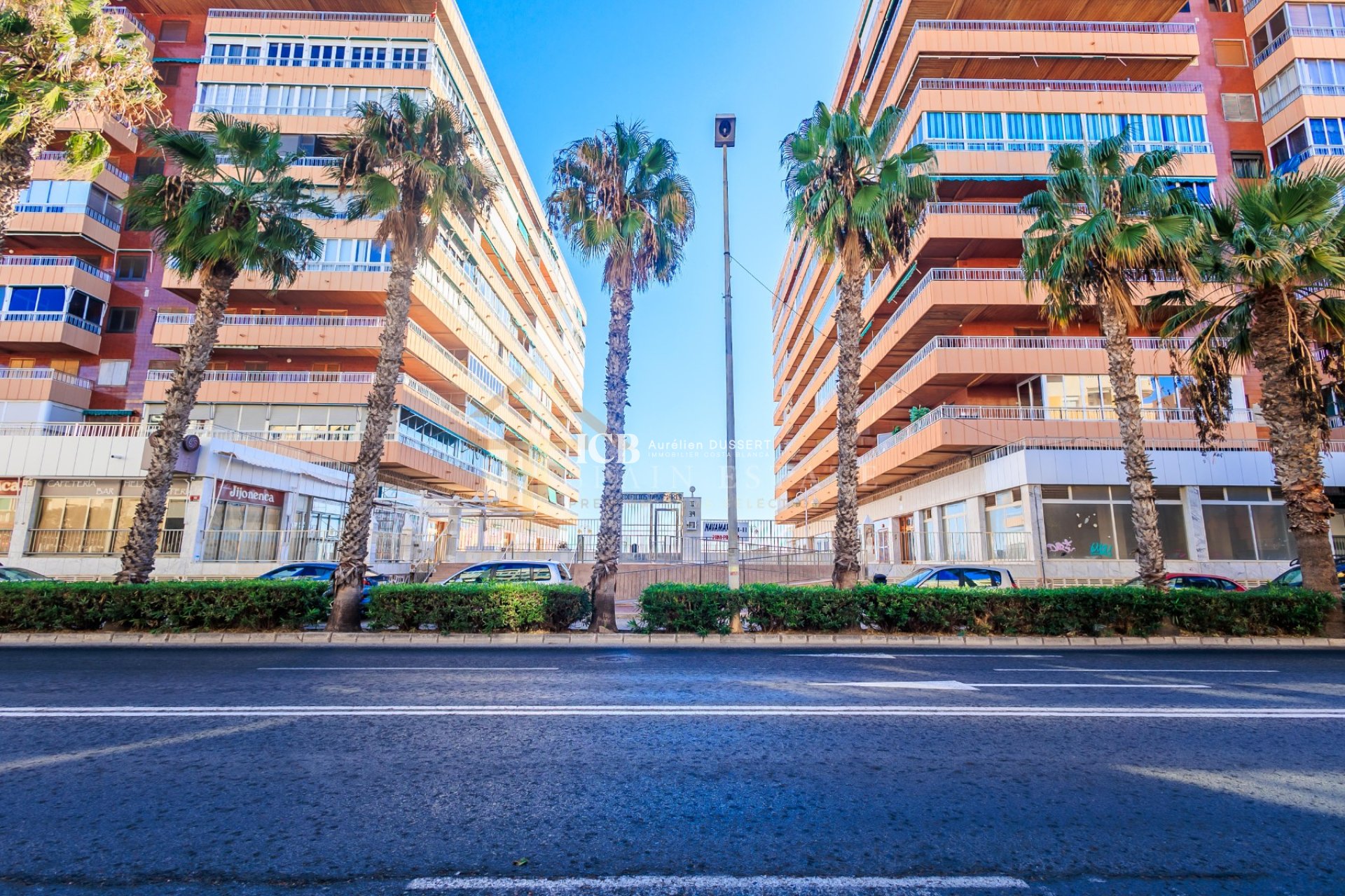 Resale - Apartment / flat -
Torrevieja - El Acequión - Los Náufragos