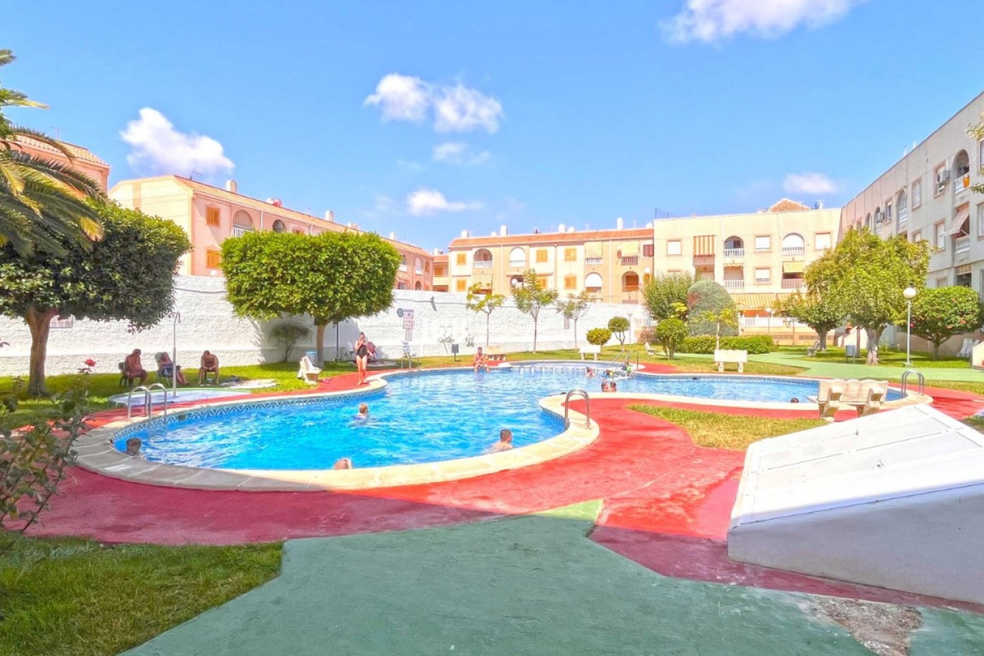 Resale - Apartment / flat -
Torrevieja - El Acequión - Los Náufragos