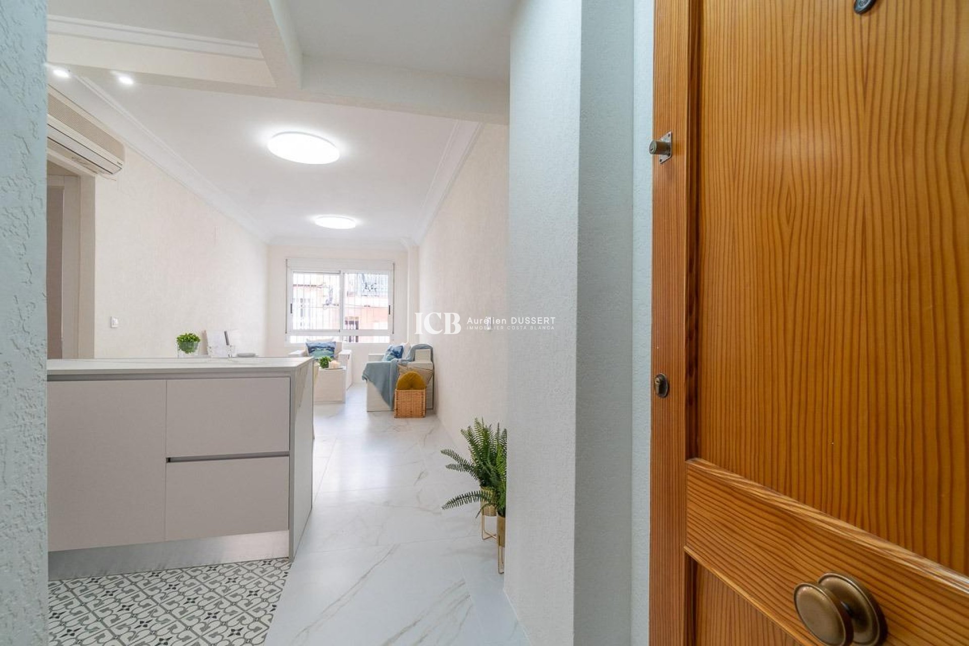 Resale - Apartment / flat -
Torrevieja - Estacion de autobuses