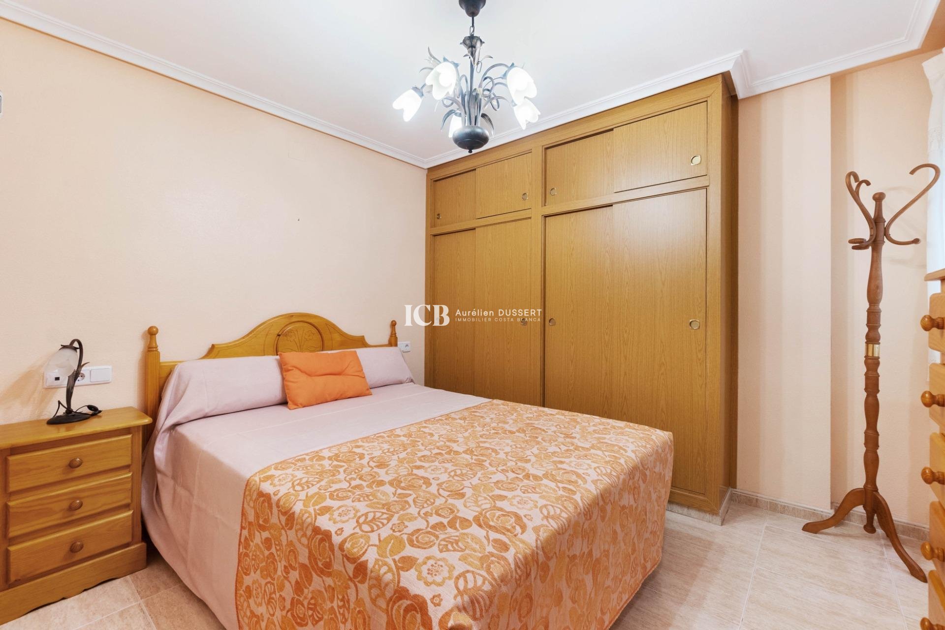 Resale - Apartment / flat -
Torrevieja - Estacion de autobuses