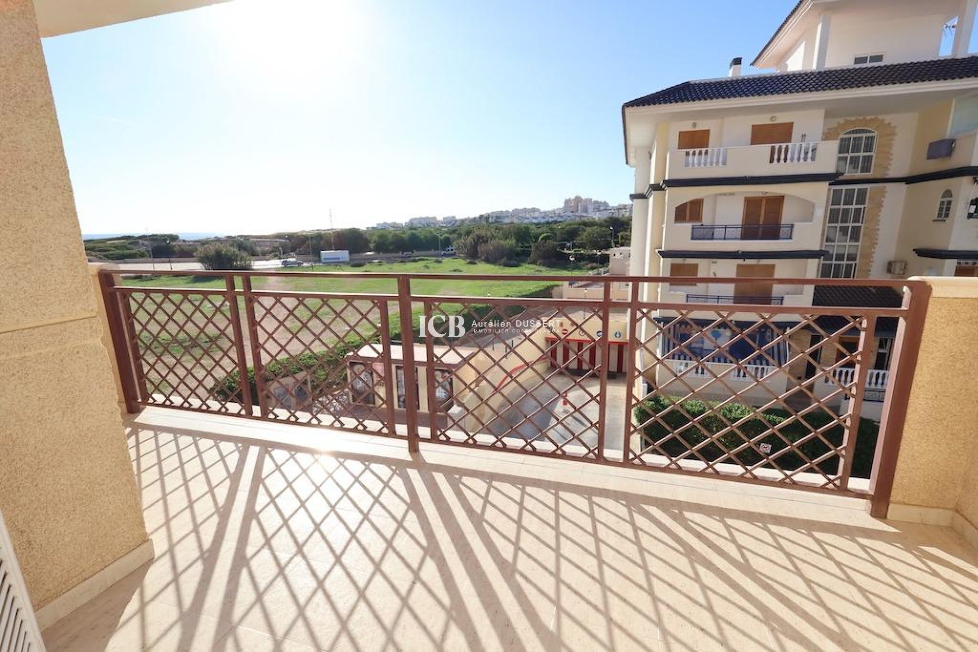 Resale - Apartment / flat -
Torrevieja - La Mata