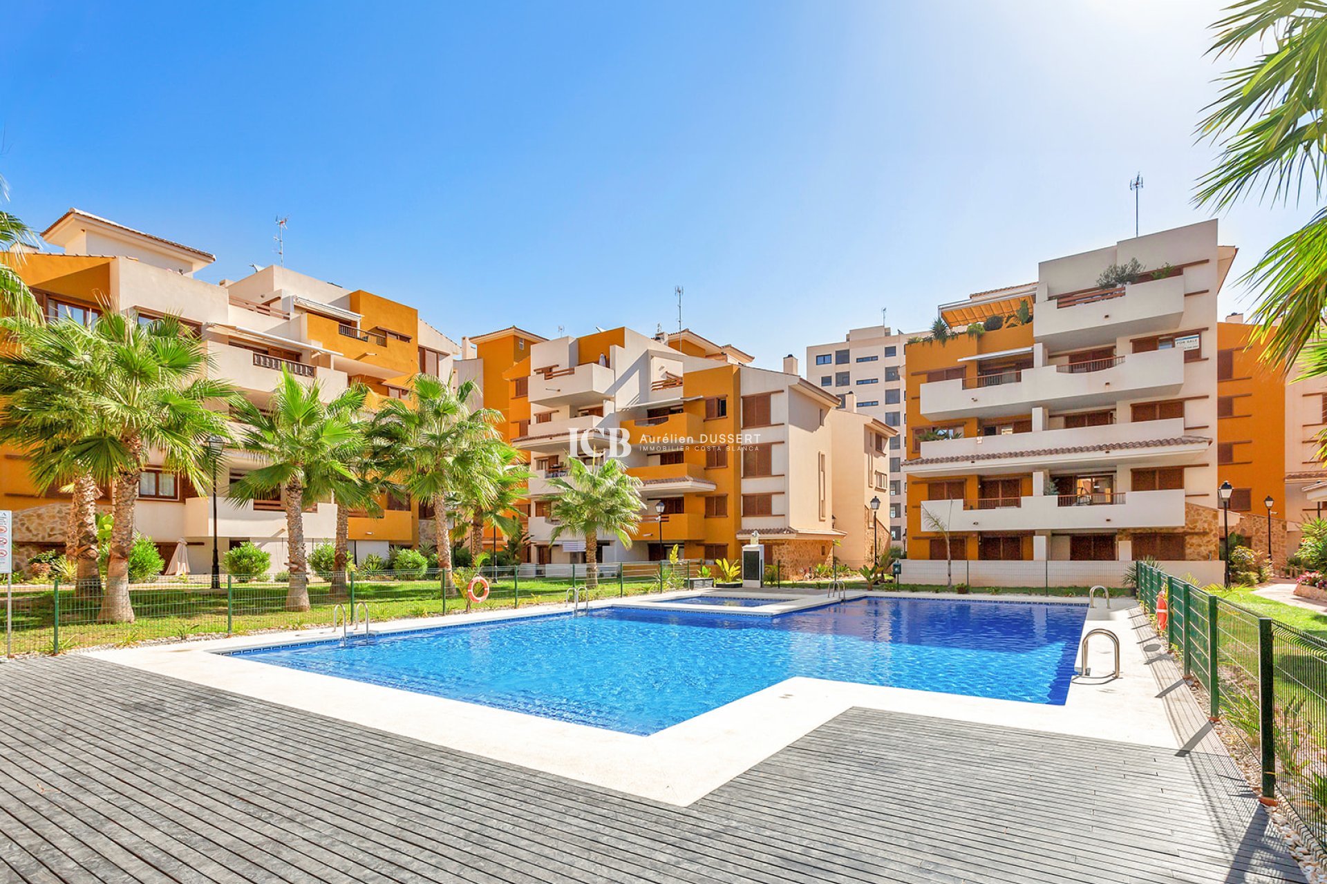 Resale - Apartment / flat -
Torrevieja - La Recoleta