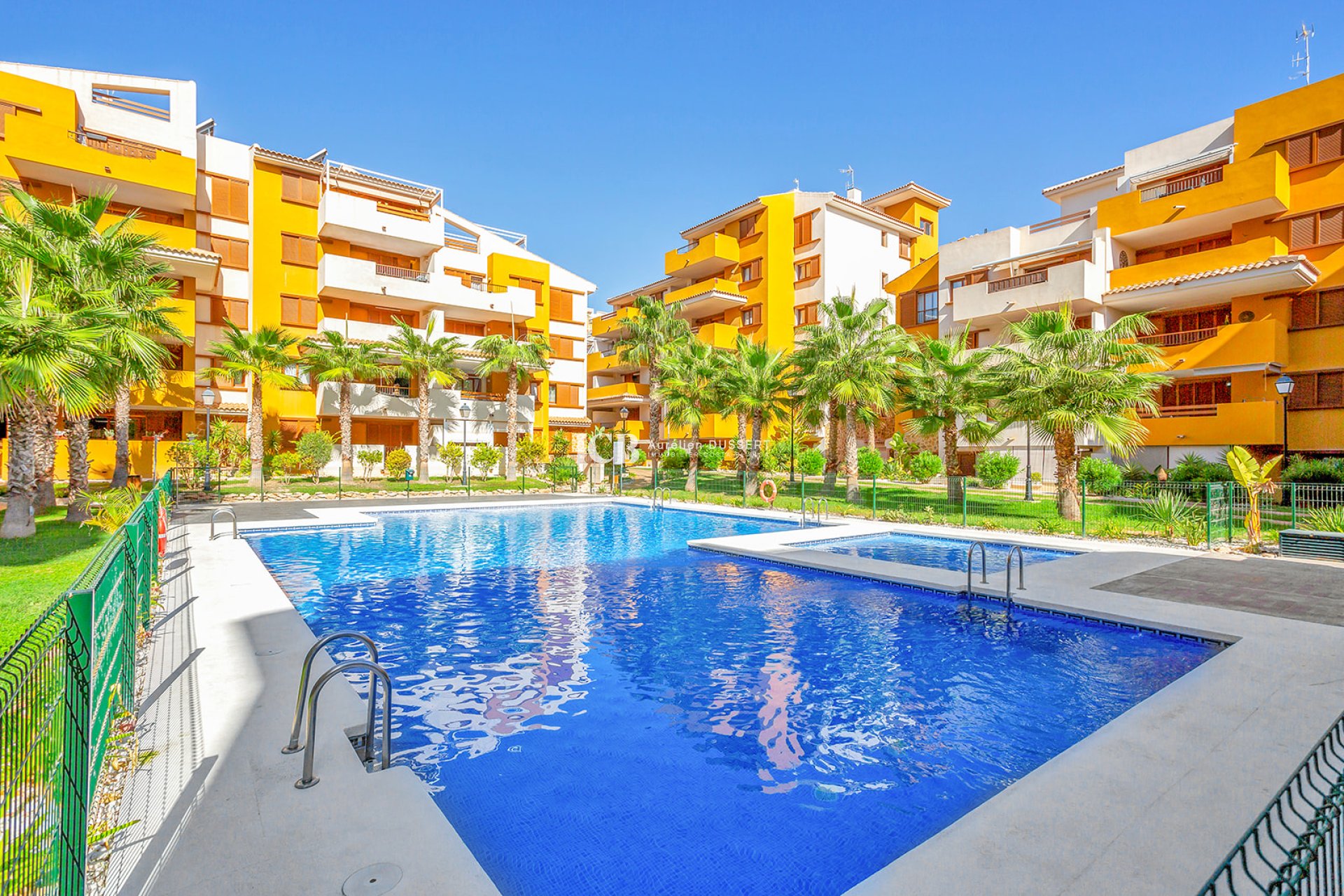 Resale - Apartment / flat -
Torrevieja - La Recoleta