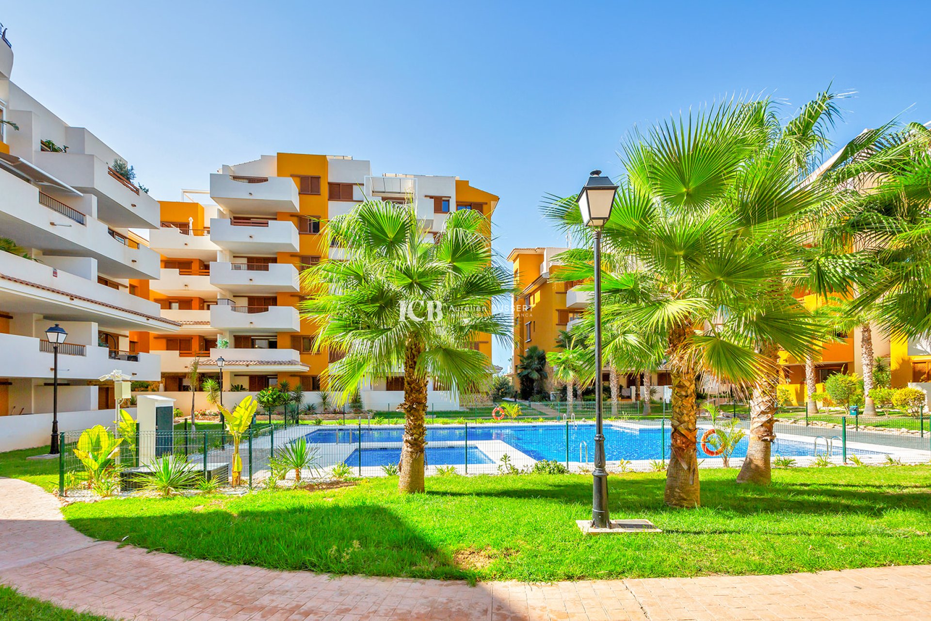 Resale - Apartment / flat -
Torrevieja - La Recoleta