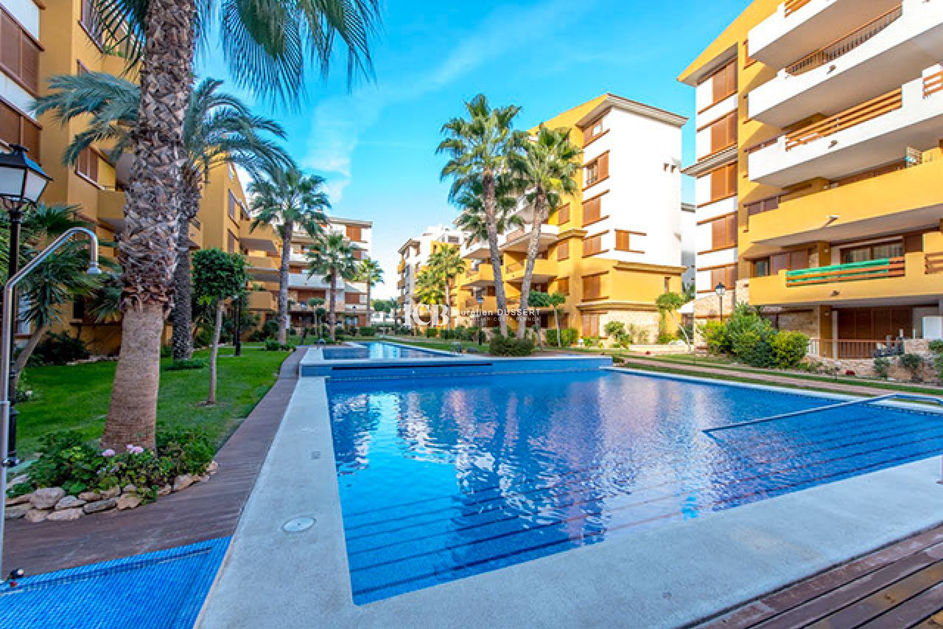 Resale - Apartment / flat -
Torrevieja - La Recoleta