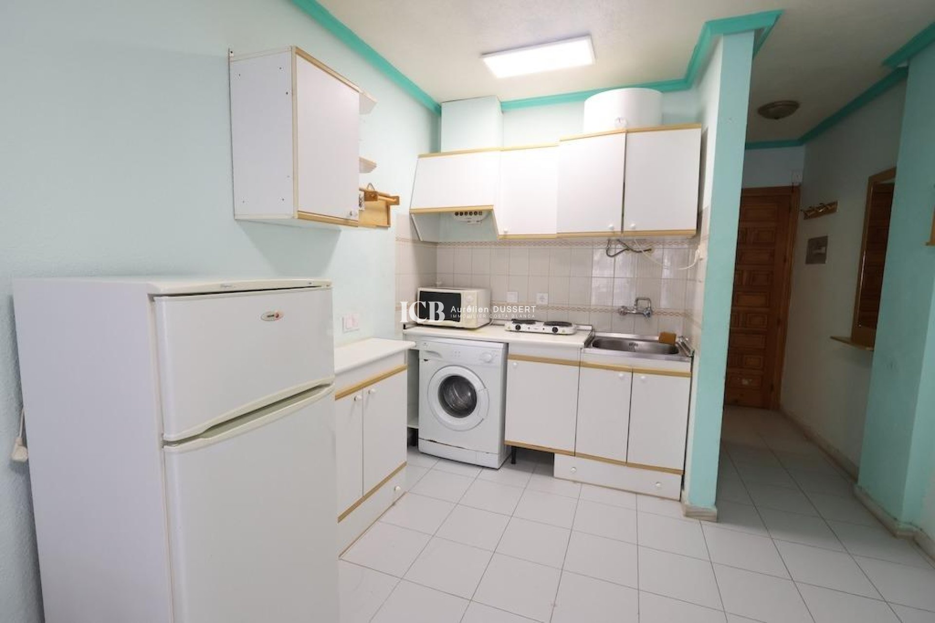Resale - Apartment / flat -
Torrevieja - La Siesta - El Salado - Torreta