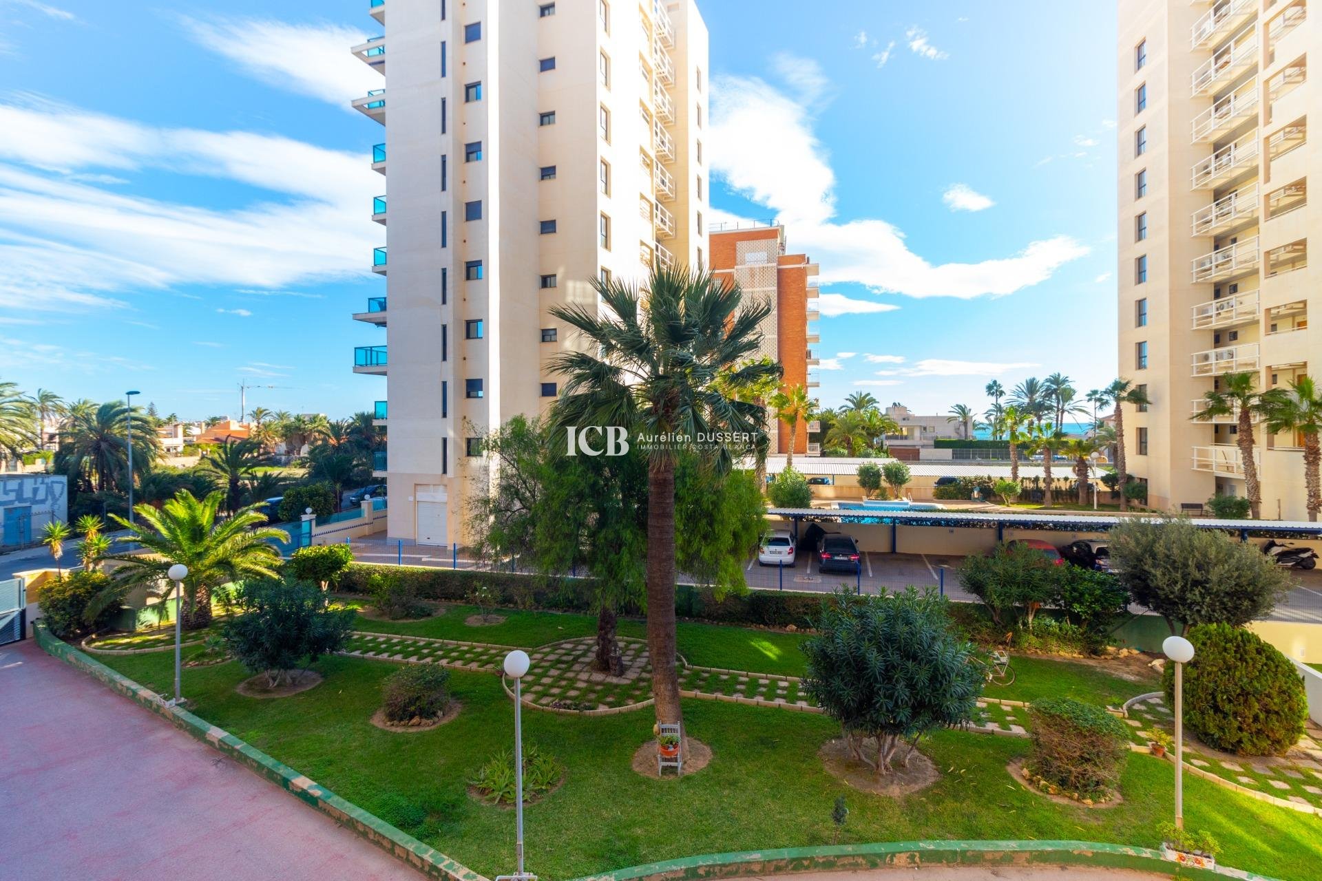 Resale - Apartment / flat -
Torrevieja - La veleta