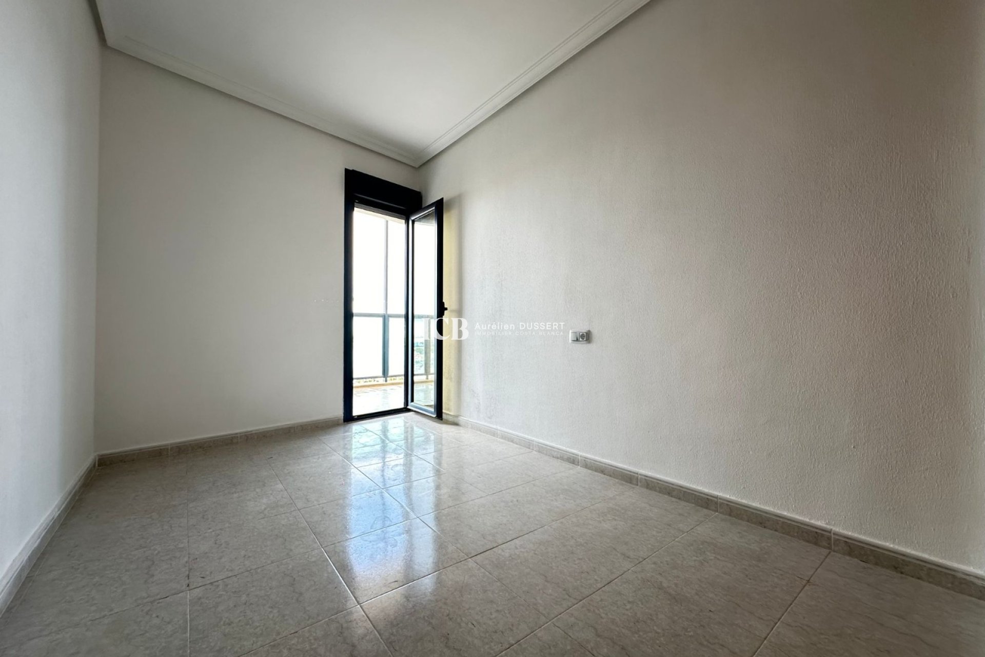 Resale - Apartment / flat -
Torrevieja - La Veleta