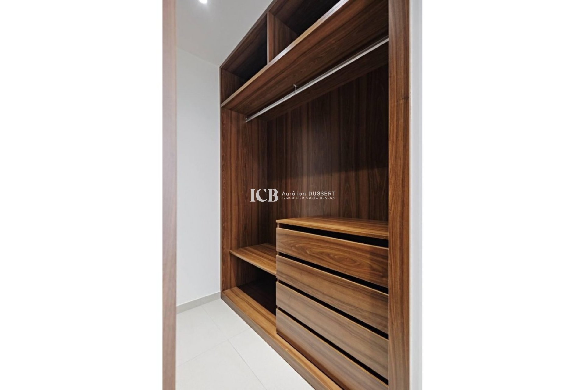 Resale - Apartment / flat -
Torrevieja - La veleta