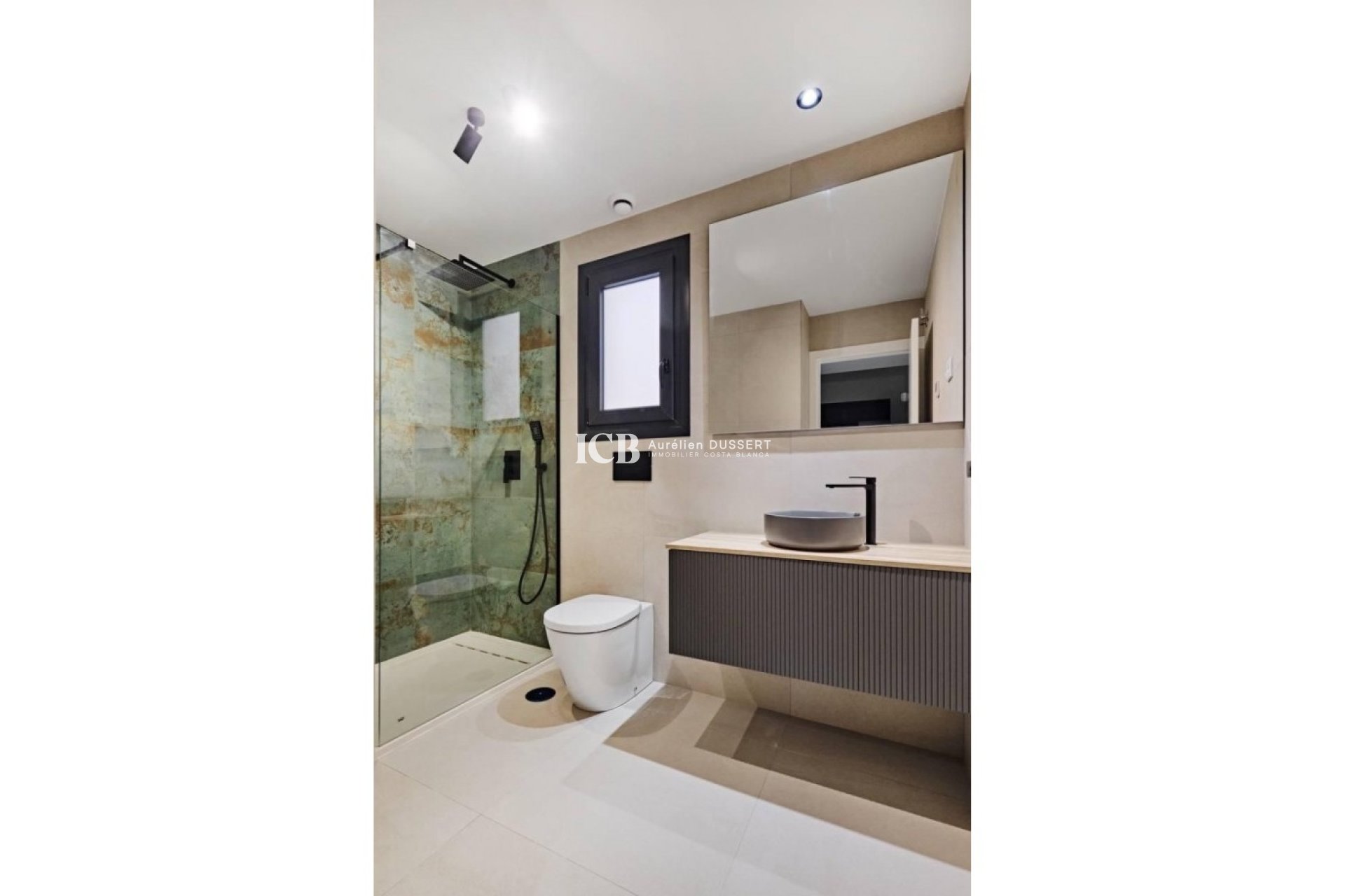 Resale - Apartment / flat -
Torrevieja - La veleta