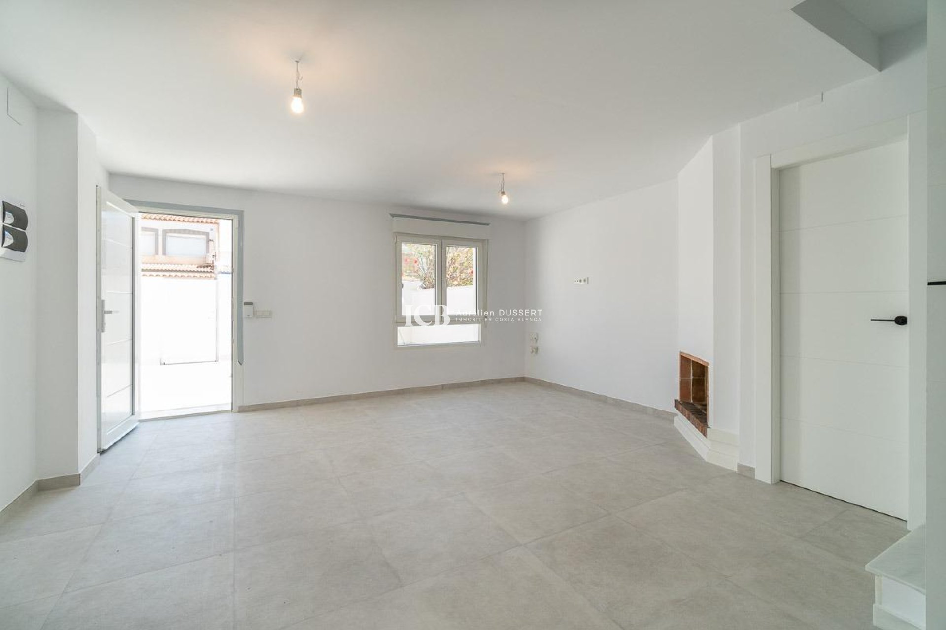 Resale - Apartment / flat -
Torrevieja - Los Frutales