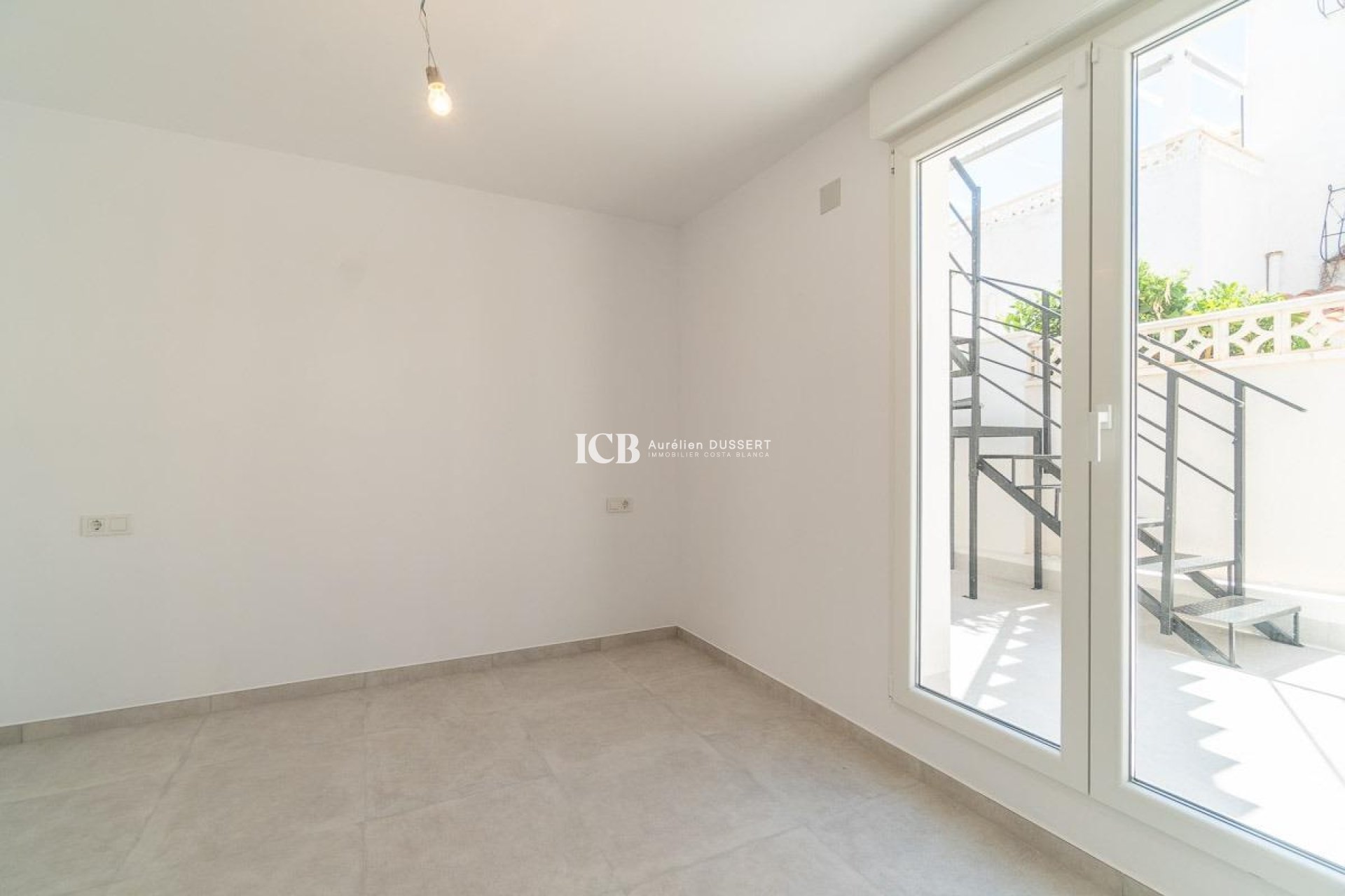 Resale - Apartment / flat -
Torrevieja - Los Frutales