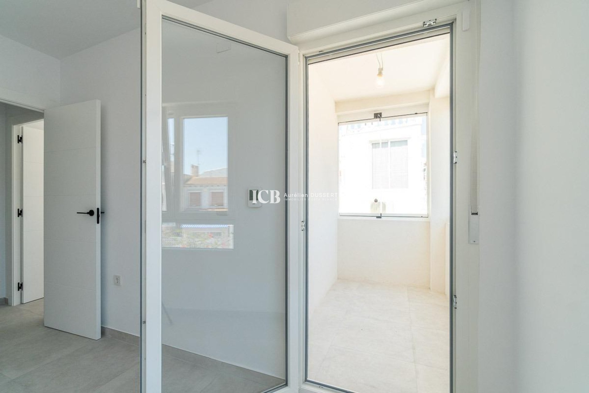 Resale - Apartment / flat -
Torrevieja - Los Frutales