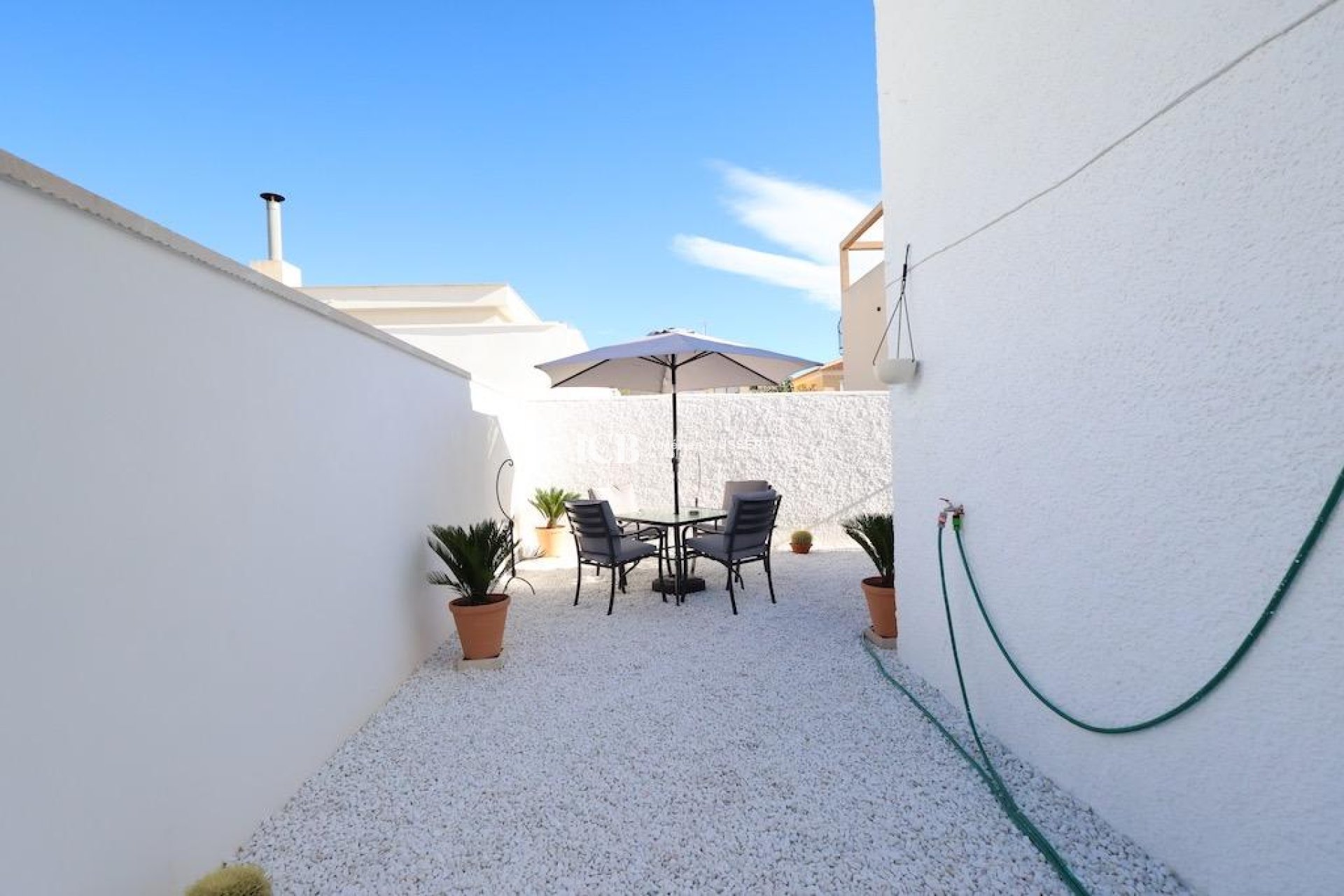 Resale - Apartment / flat -
Torrevieja - Los Frutales